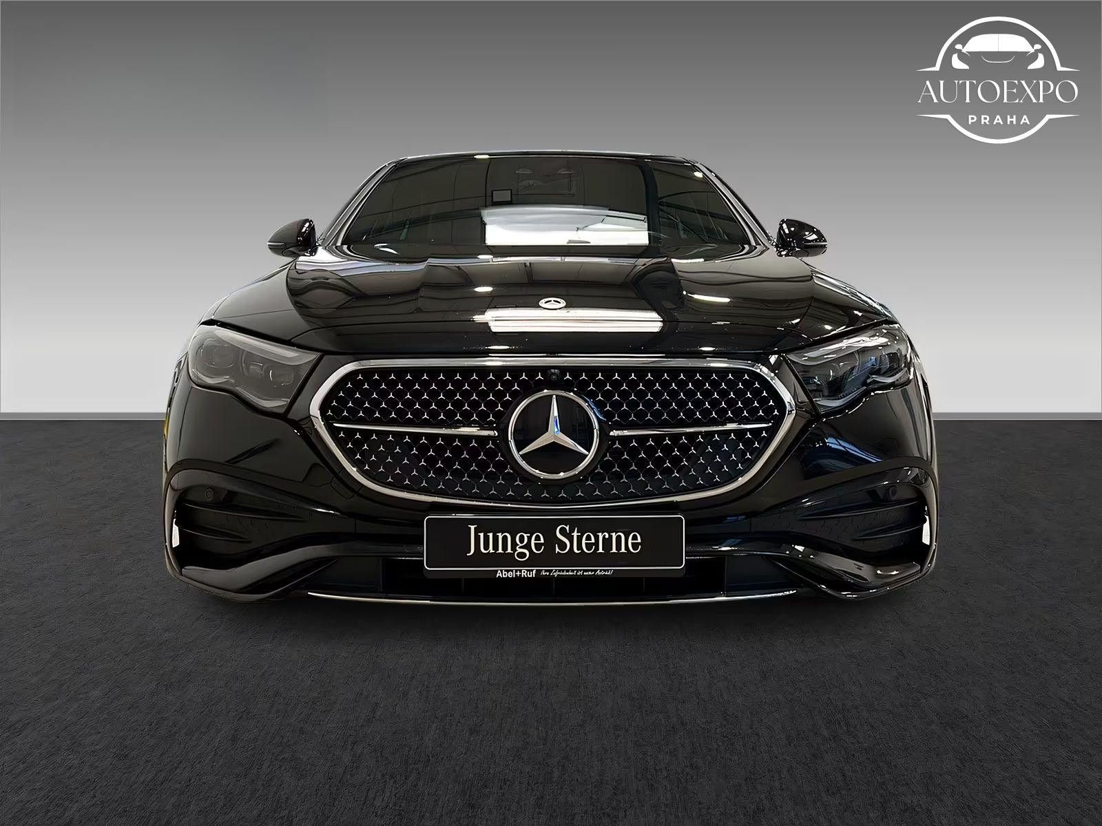 Mercedes-Benz Třídy E, 450d 4Matic AMG - fotka 5