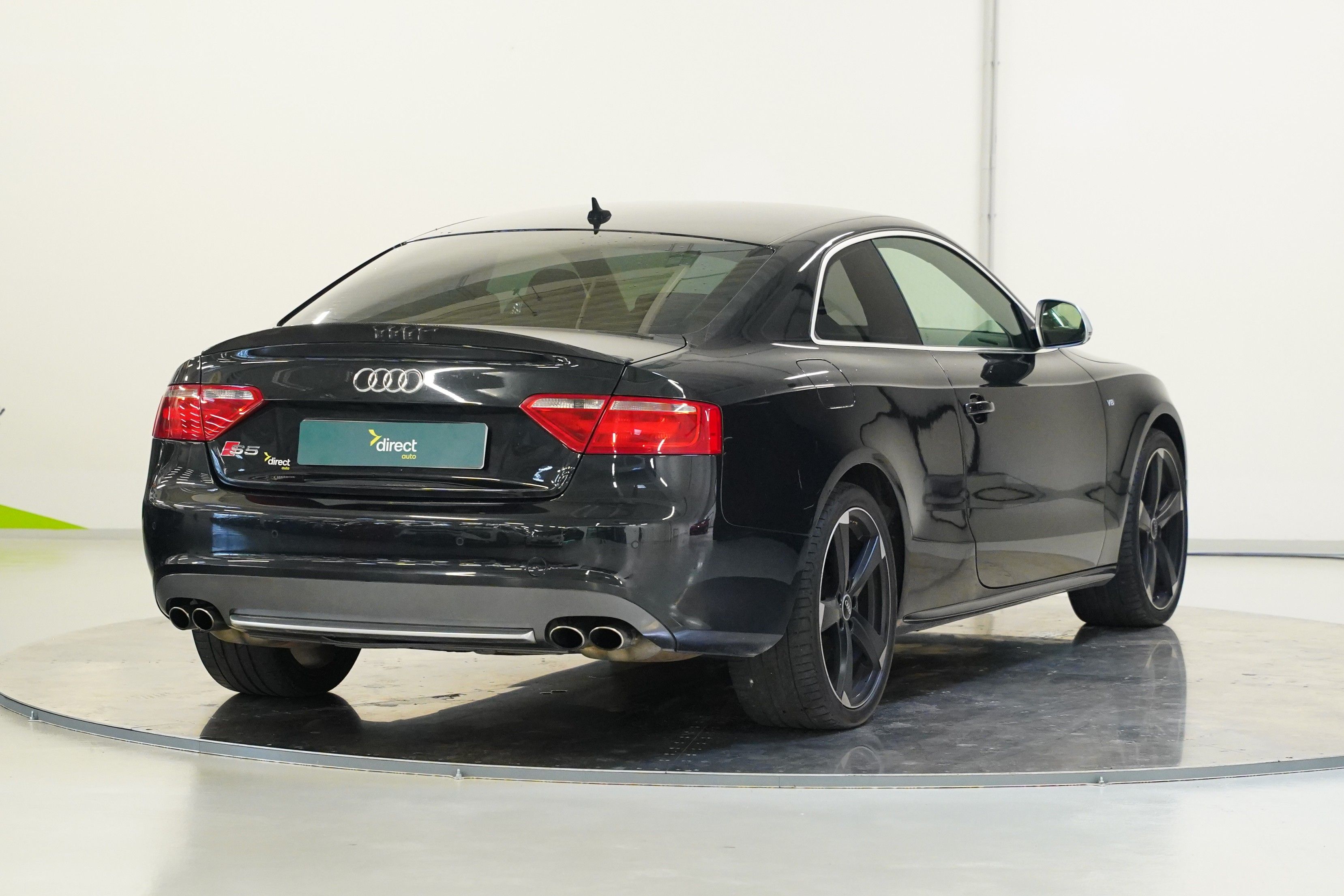 Audi S5, 4.2 V8 260 kW Quattro Coupe - fotka 2