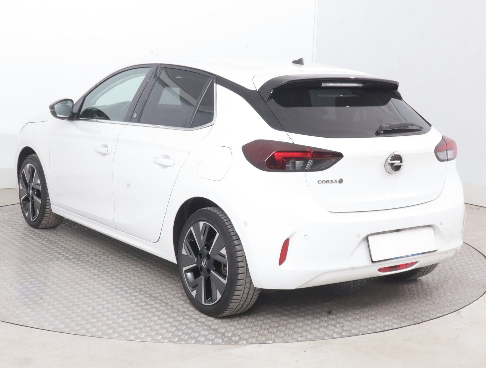 Opel Corsa, 50 kWh, SoH 99%, Elegance - fotka 4