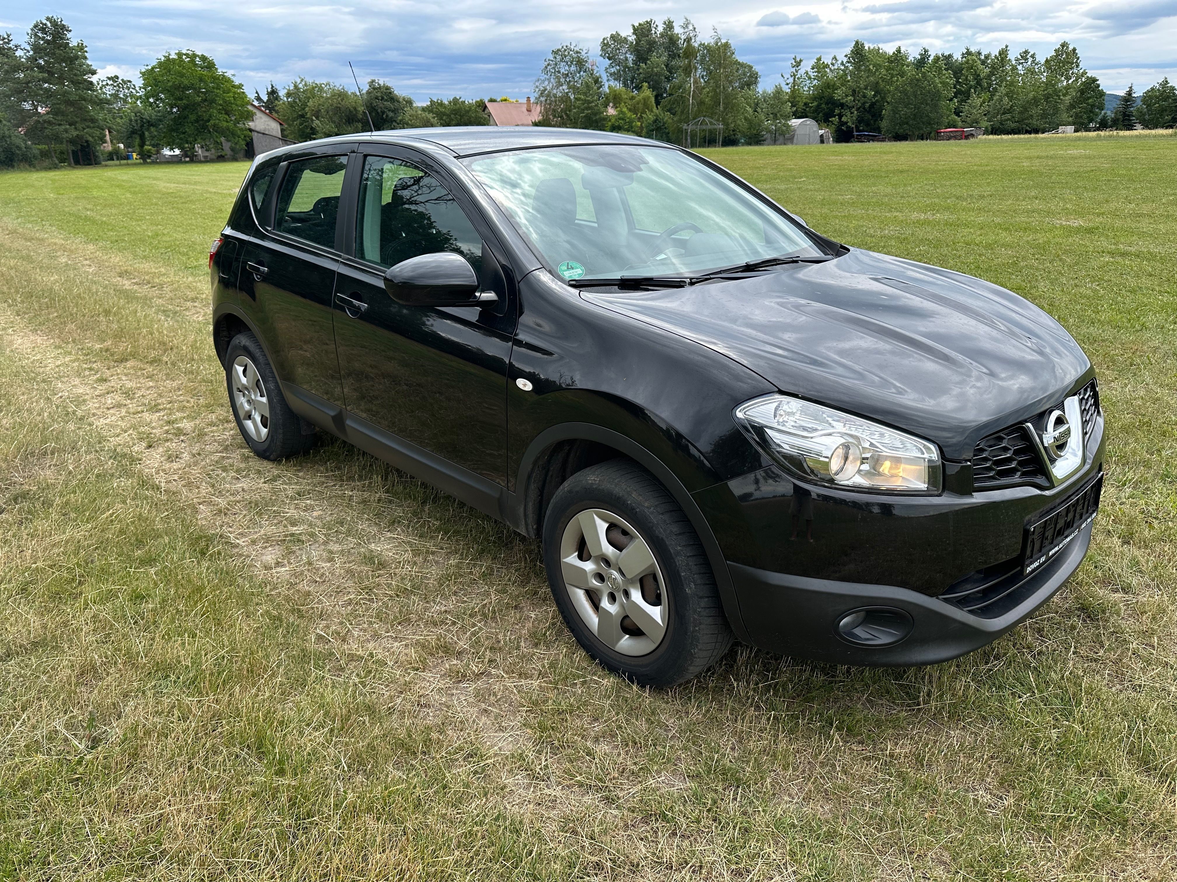 Nissan Qashqai, 1.6-86kw-SERVISKA-KLIMATRONIC