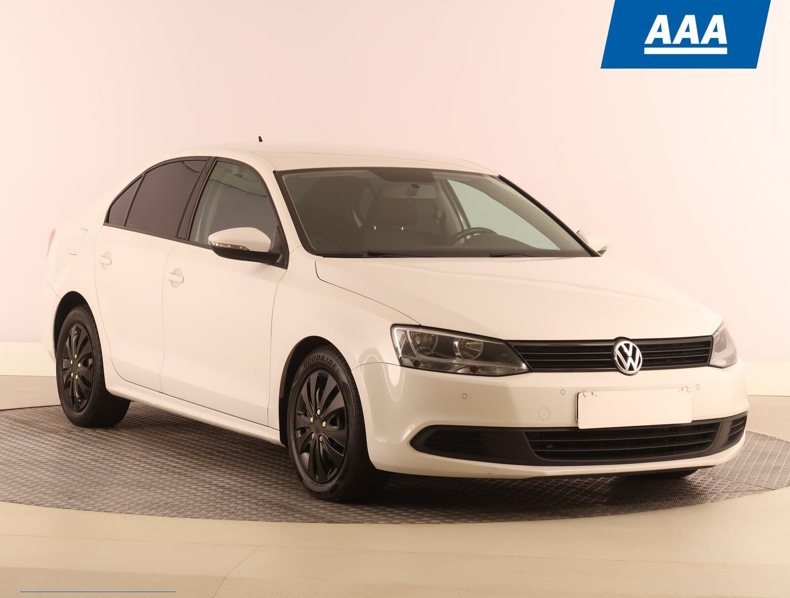 Volkswagen Jetta, 1.6 TDI, Automatická klima