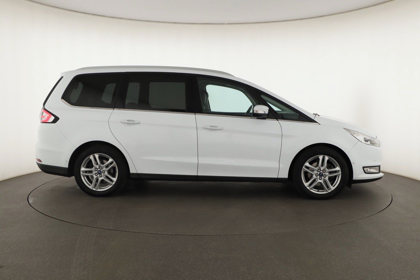 Ford Galaxy, 2.0 TDCi, 7 míst, Kůže, Navi - fotka 6