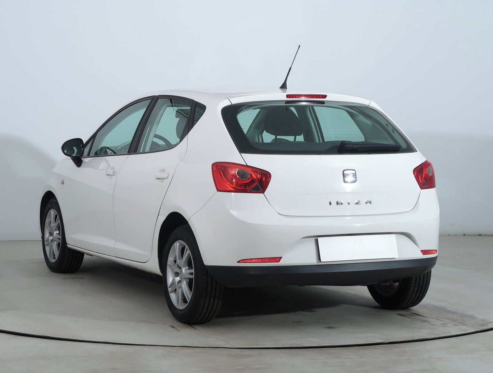 Seat Ibiza, 1.4 16V, po STK - fotka 4