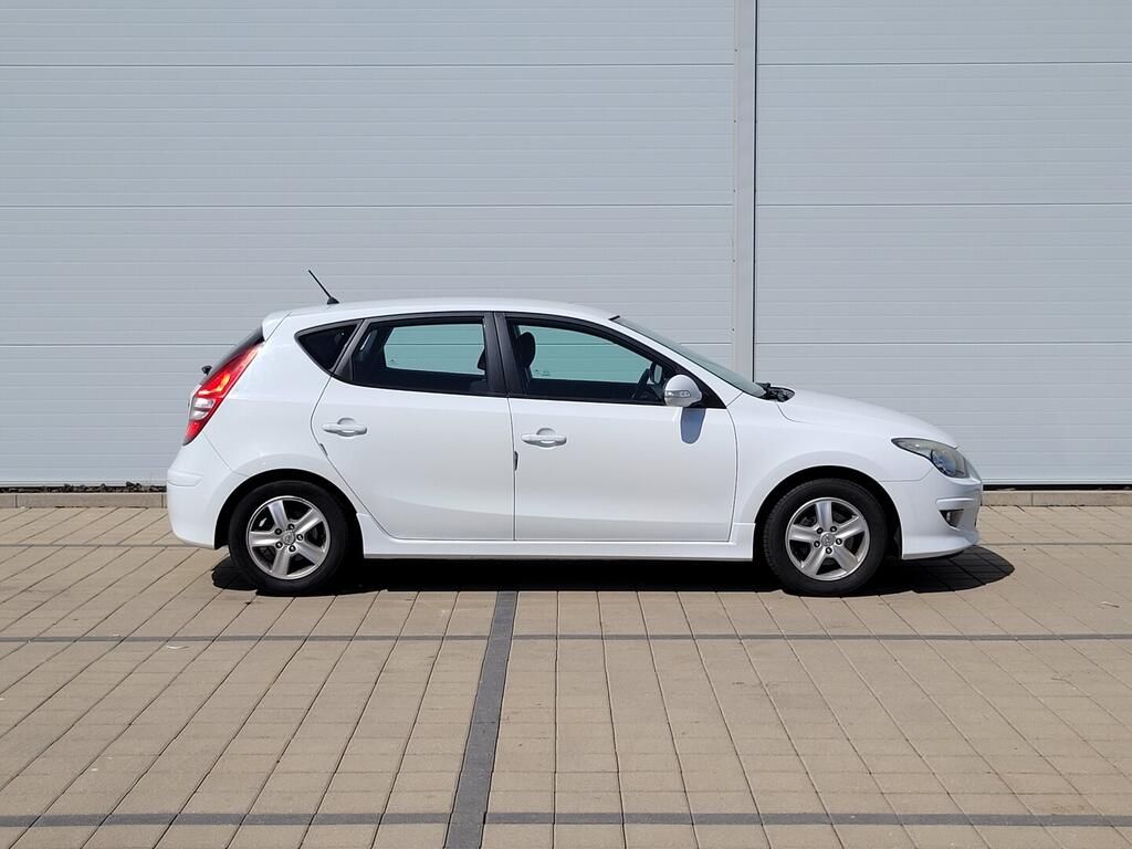 Hyundai i30, Trikolor 1.4 81 kW - fotka 4