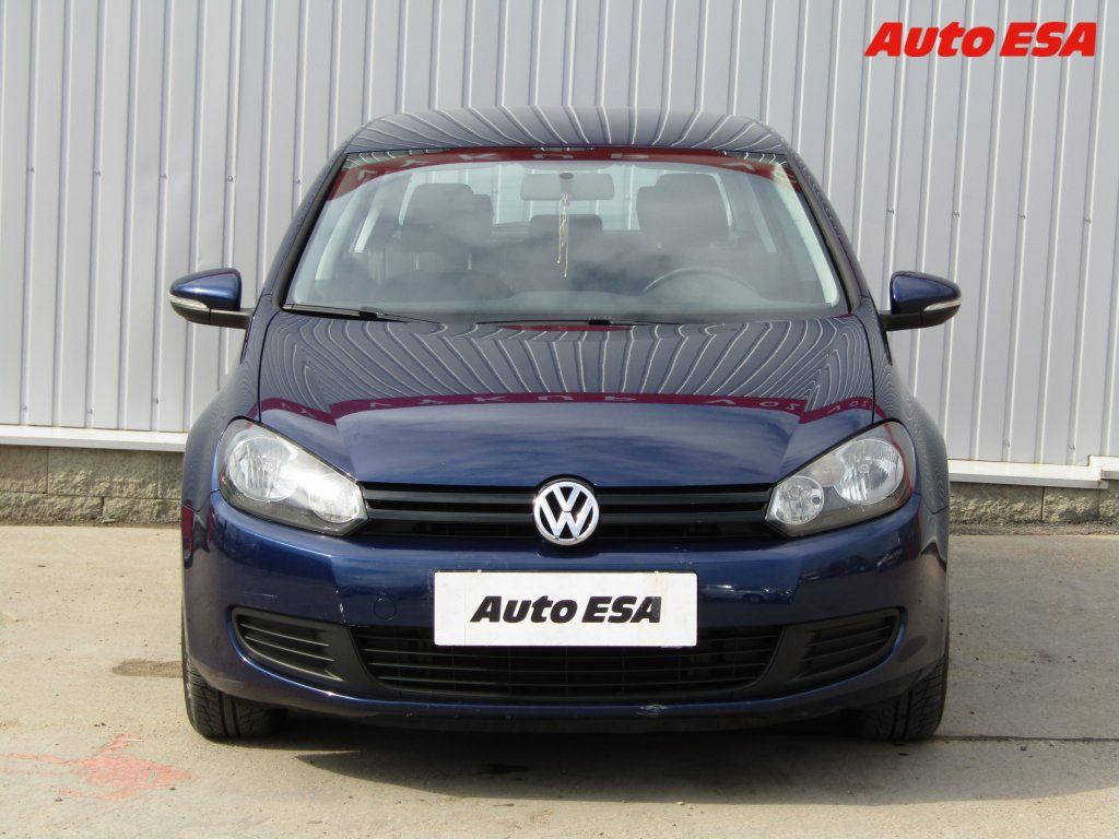 Volkswagen Golf, 1.2TSi,1.maj,ČR - fotka 2