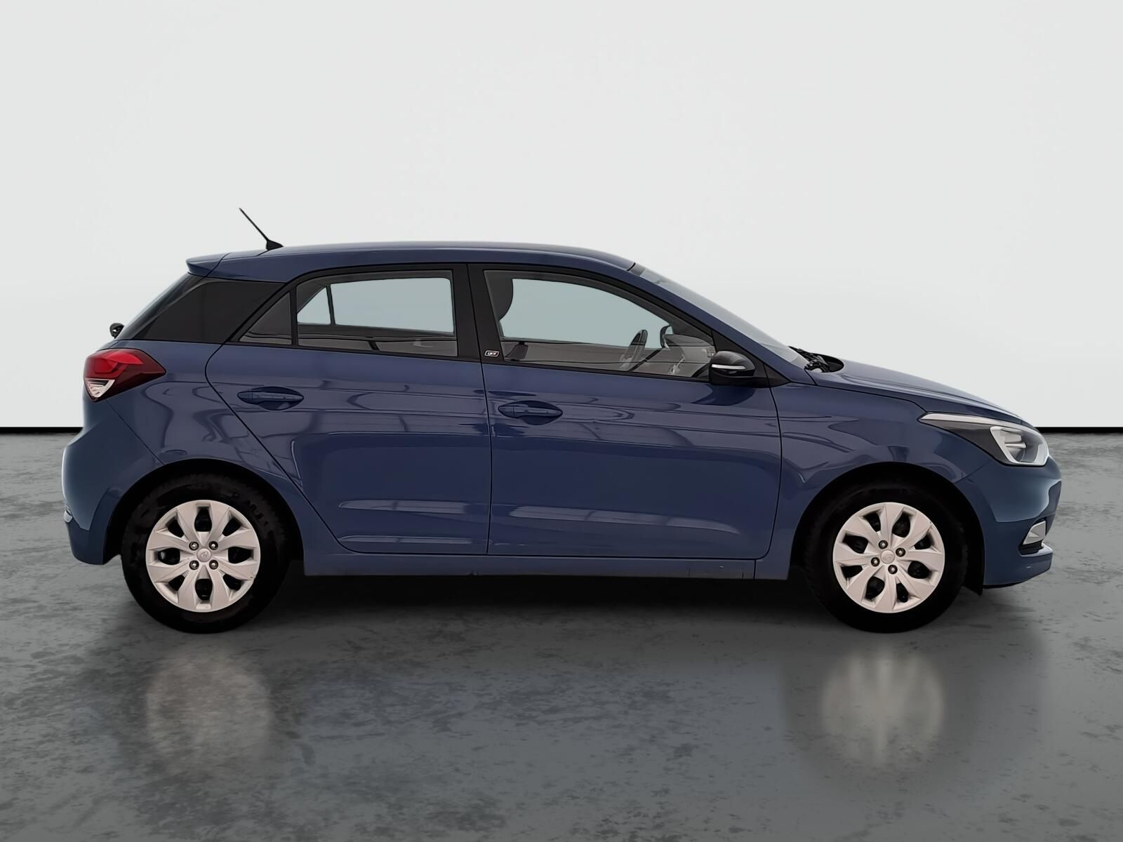 Hyundai i20, 1.2, Comfort, ČR,1.maj - fotka 6