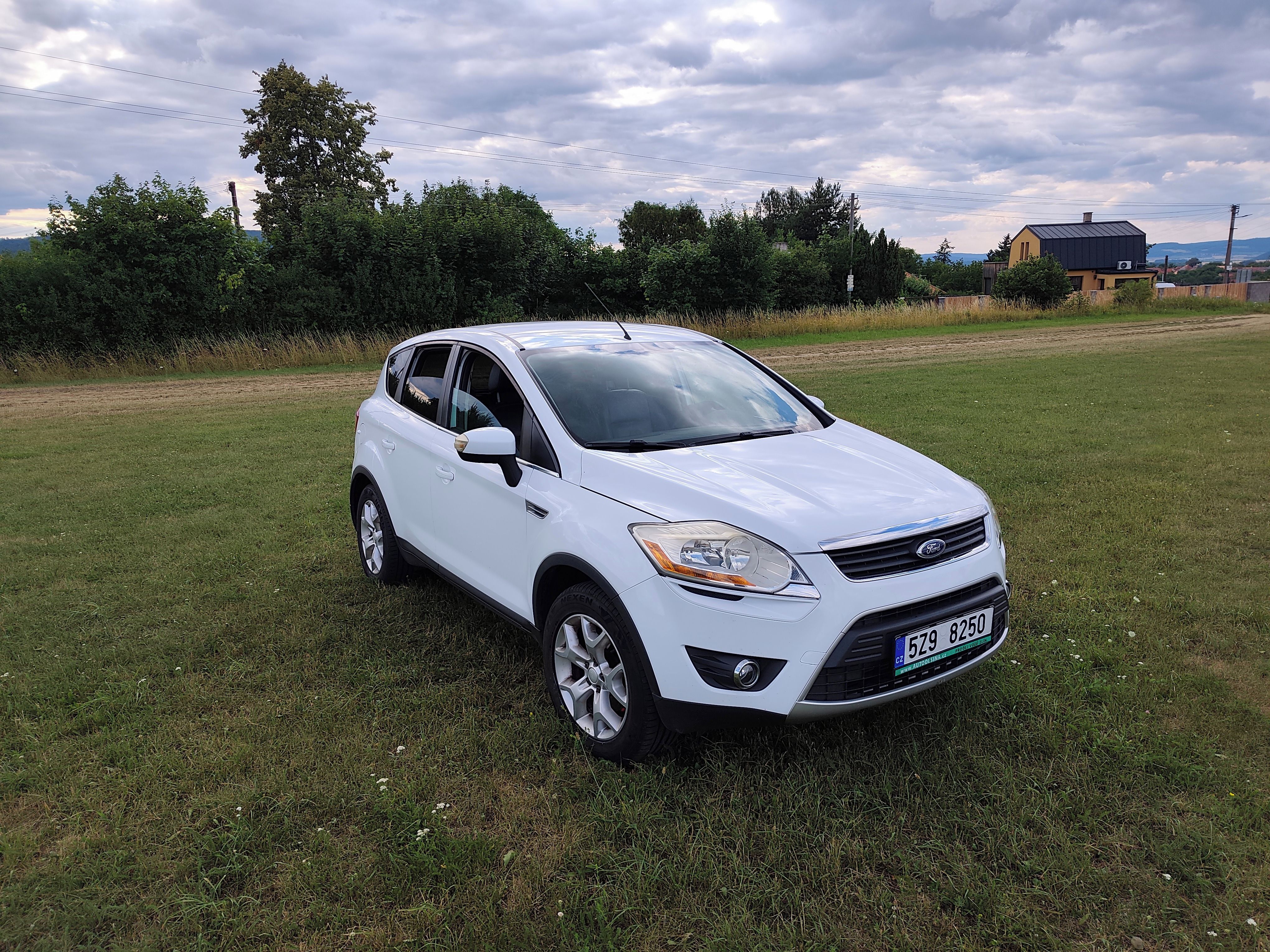 Ford Kuga, Ford Kuga 2.0 TDCi - fotka 4