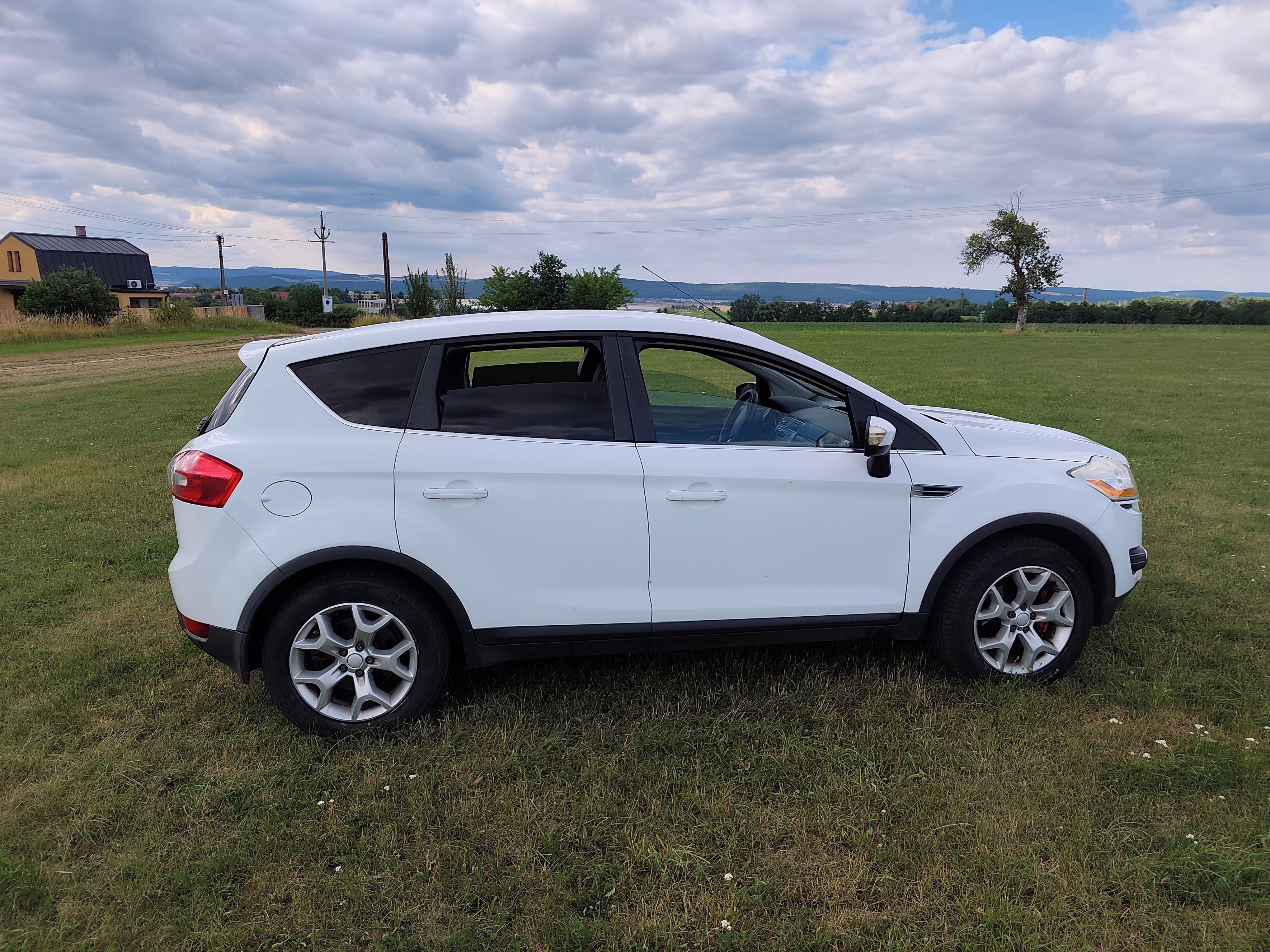 Ford Kuga, Ford Kuga 2.0 TDCi - fotka 6