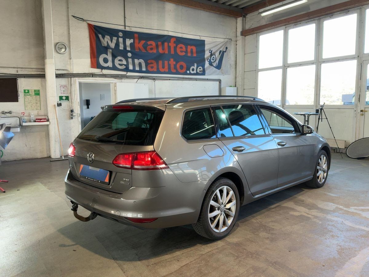 Volkswagen Golf, 1.2 TSi DSG Comfortline - fotka 6