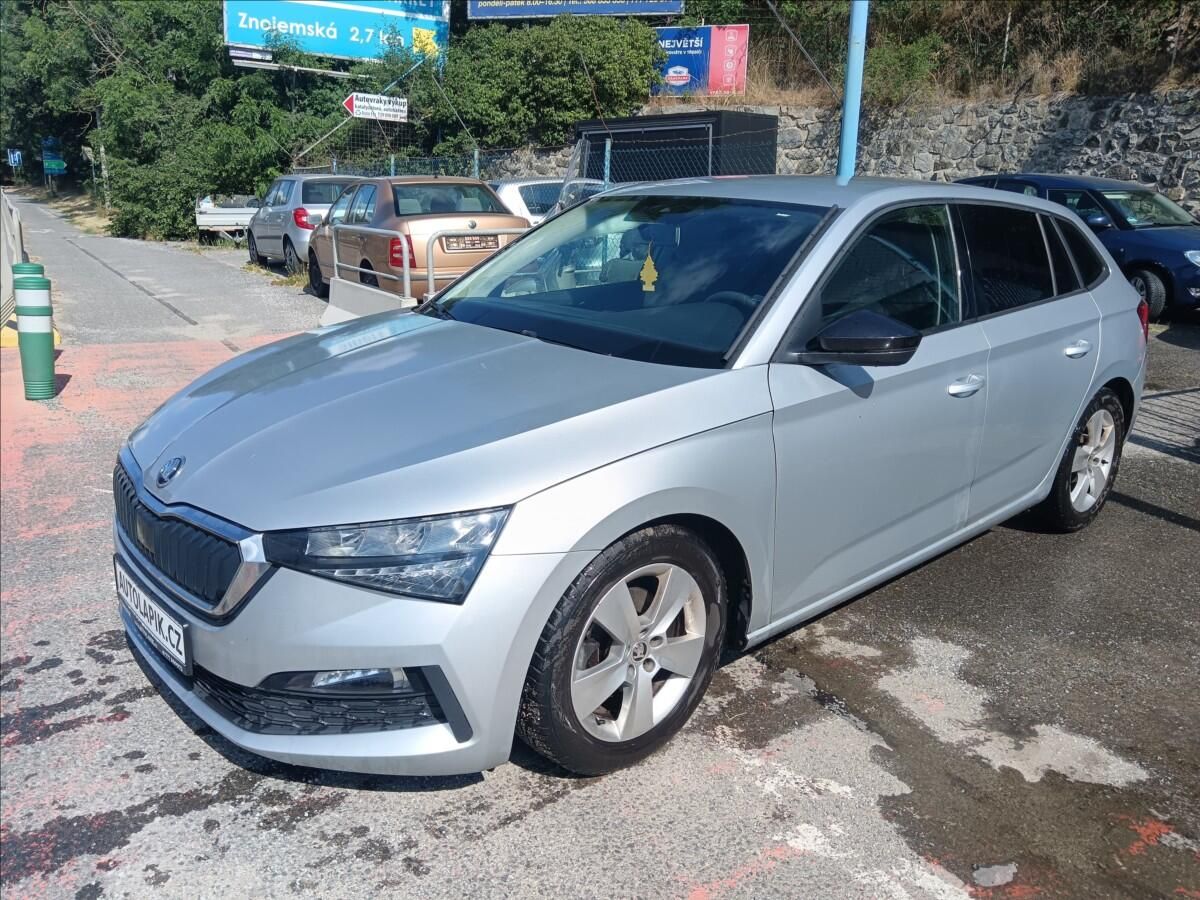 Škoda Scala, 1,0 TSi  Cool Plus - fotka 4