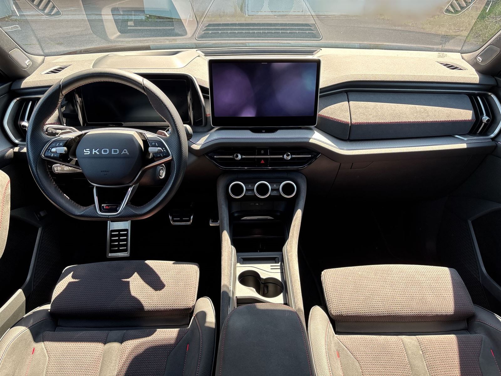 Škoda Kodiaq, 2.0 TSI 4x4 DSG RS - fotka 5