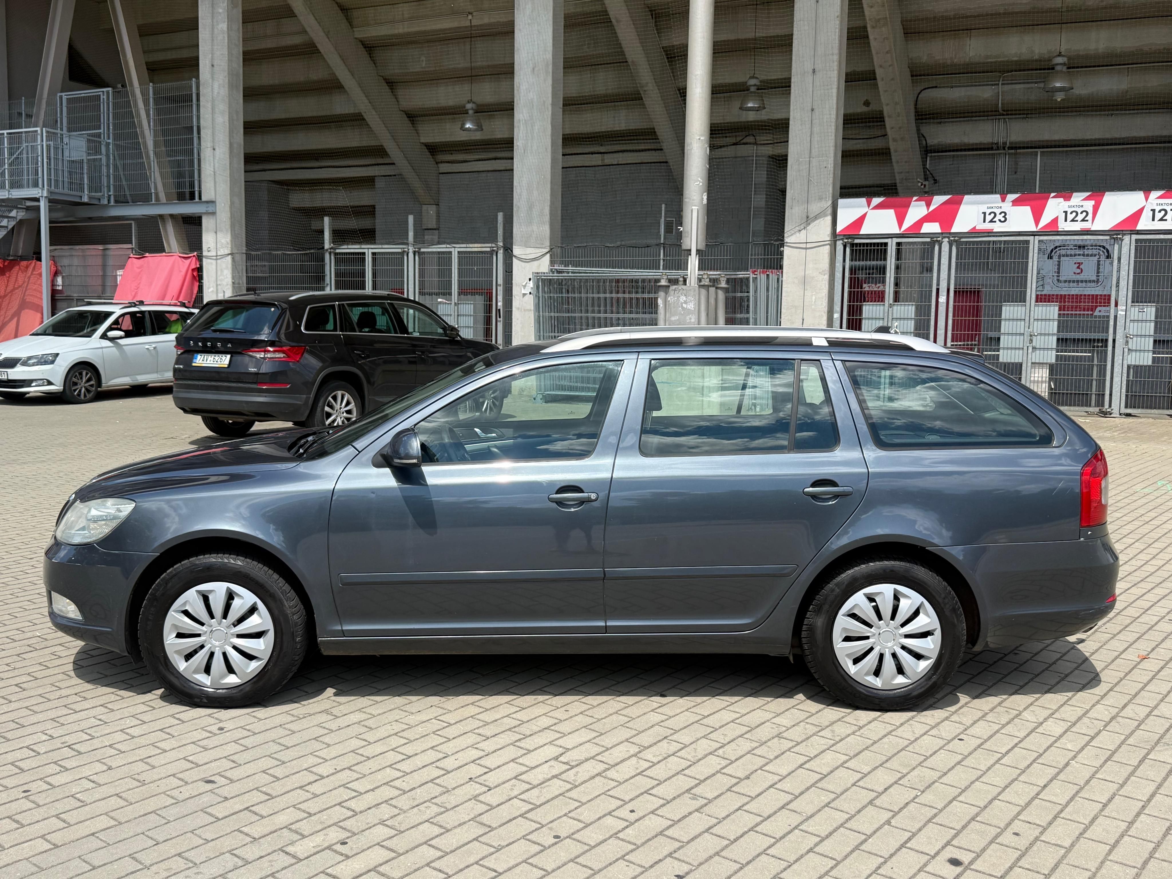 Škoda Octavia, 1.8TSI, 118kw Tažné 1.3T - fotka 2