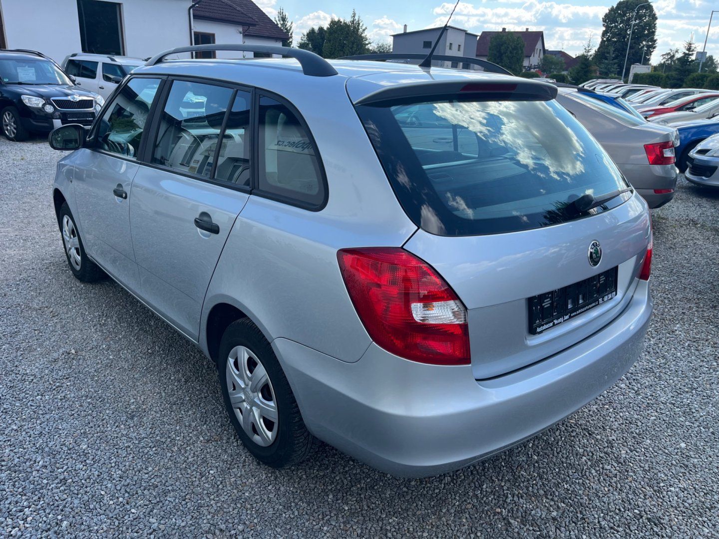 Škoda Fabia, 1.4 16 V - fotka 4