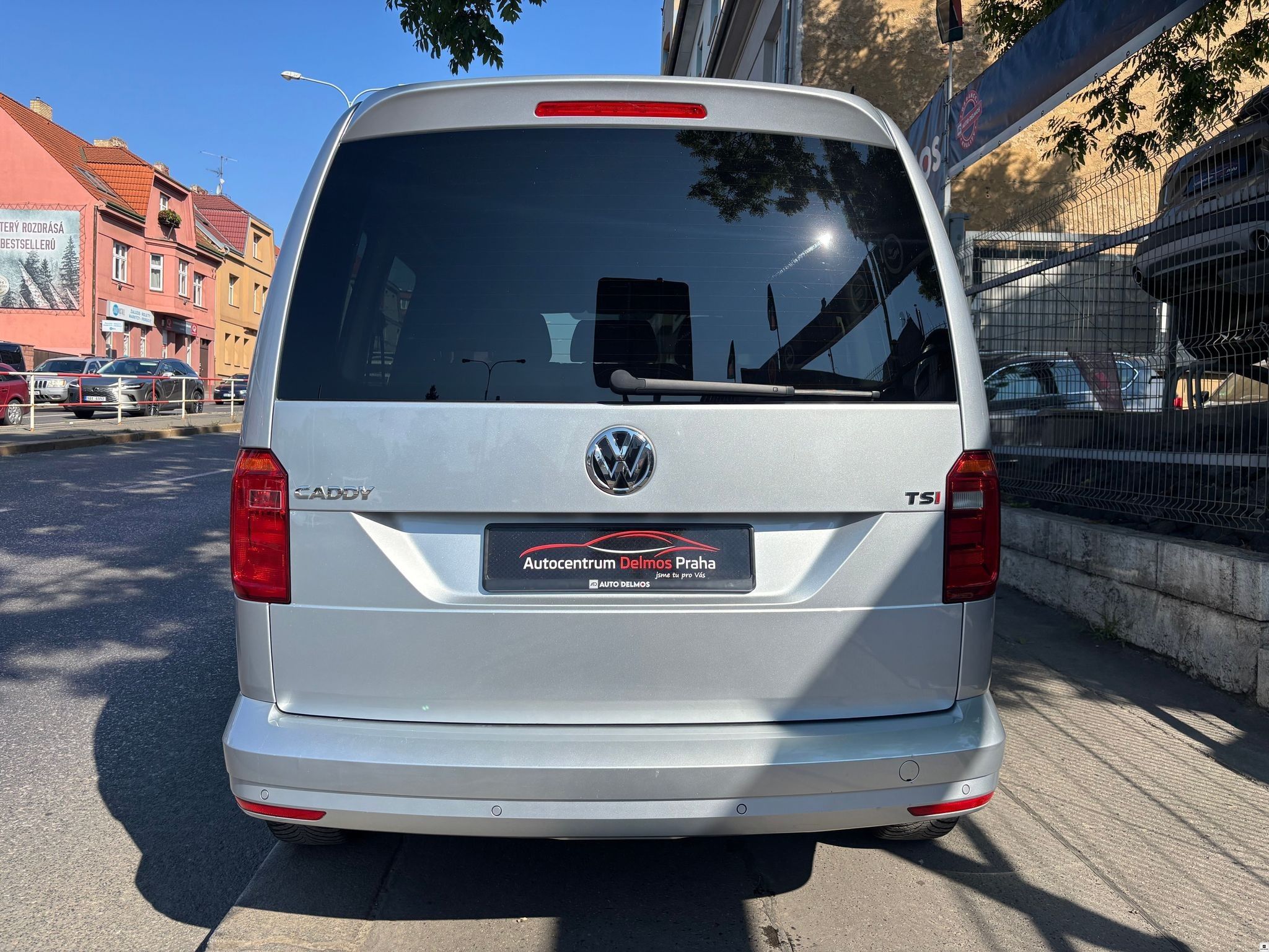 Volkswagen Caddy, 1.4TSi 92KW/2017/DSG.5MÍST.1MA - fotka 4