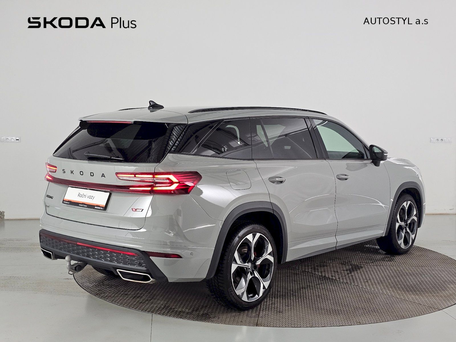 Škoda Kodiaq, RS 2.0TSi 195kW 4X4 WEBASTO TA - fotka 2