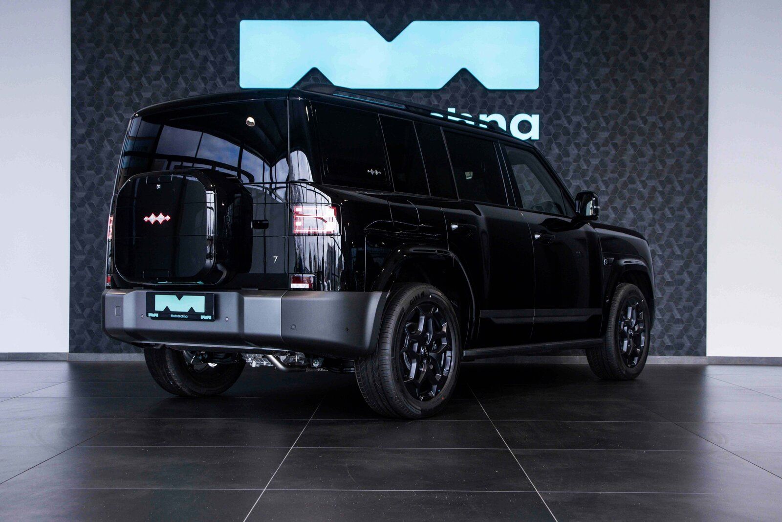 Denza Titanium 7, DM-o 35 kWh EREV 4WD, 360°, HU - fotka 5