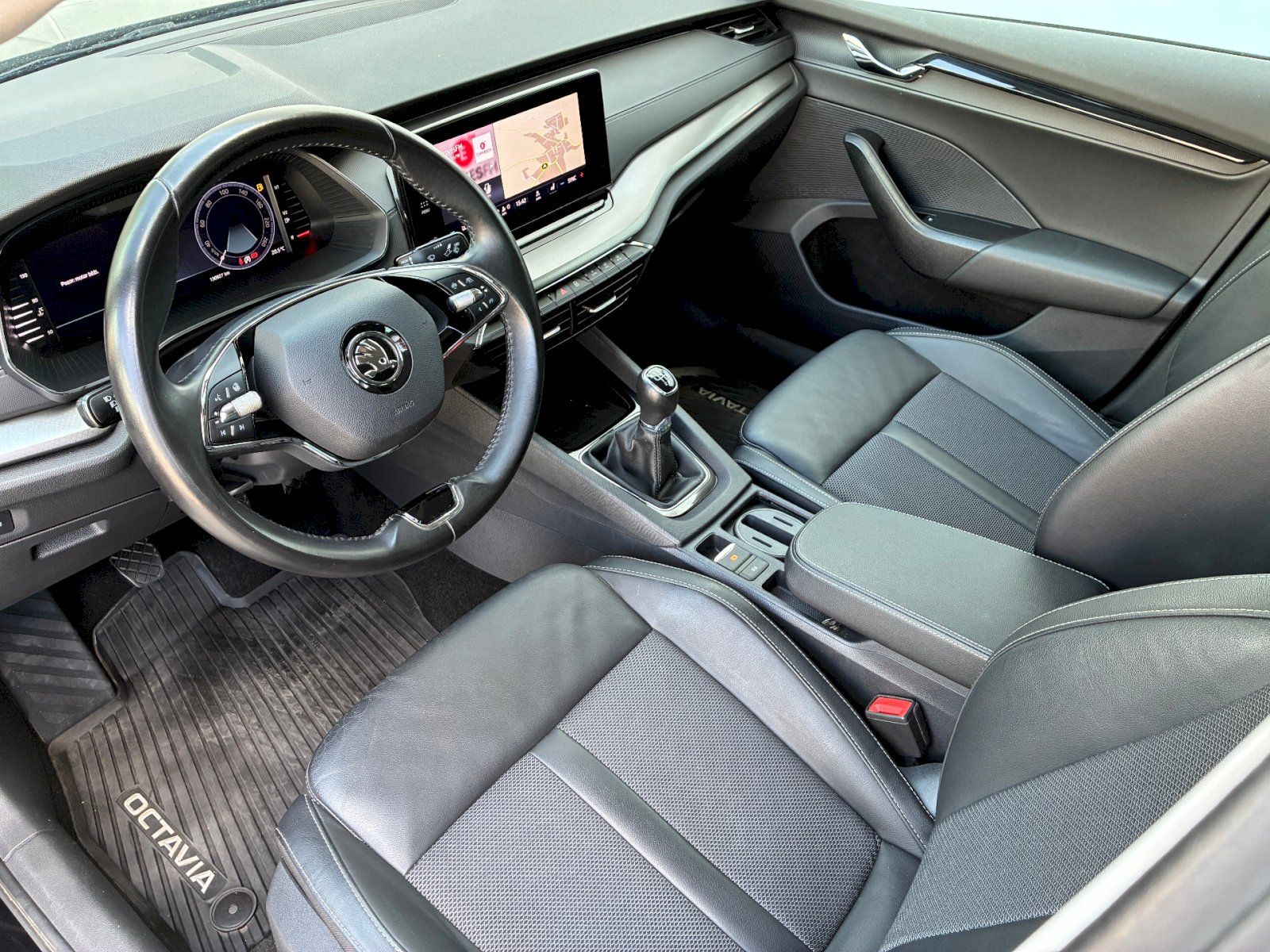 Škoda Octavia, 1,5 TSI / 110 kW Ambition Plus - fotka 5