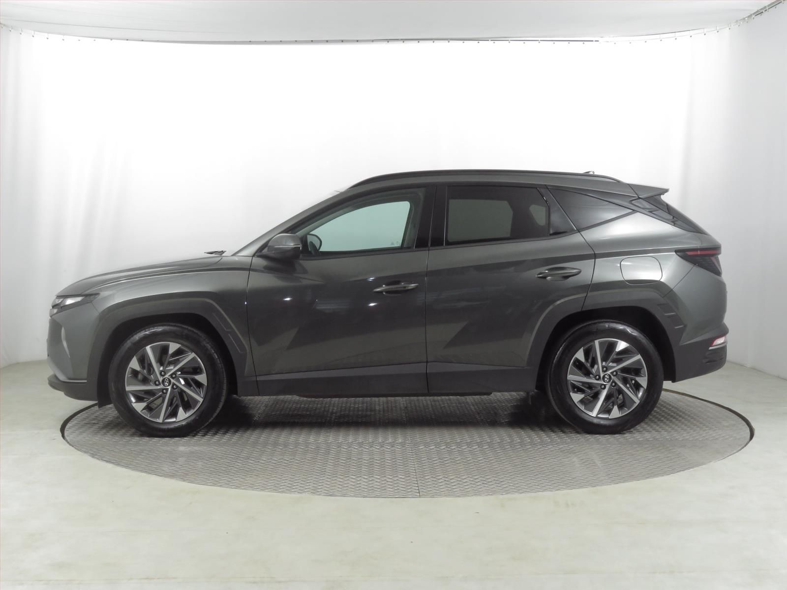 Hyundai Tucson, 1.6 T-GDI, Serv.kniha - fotka 3