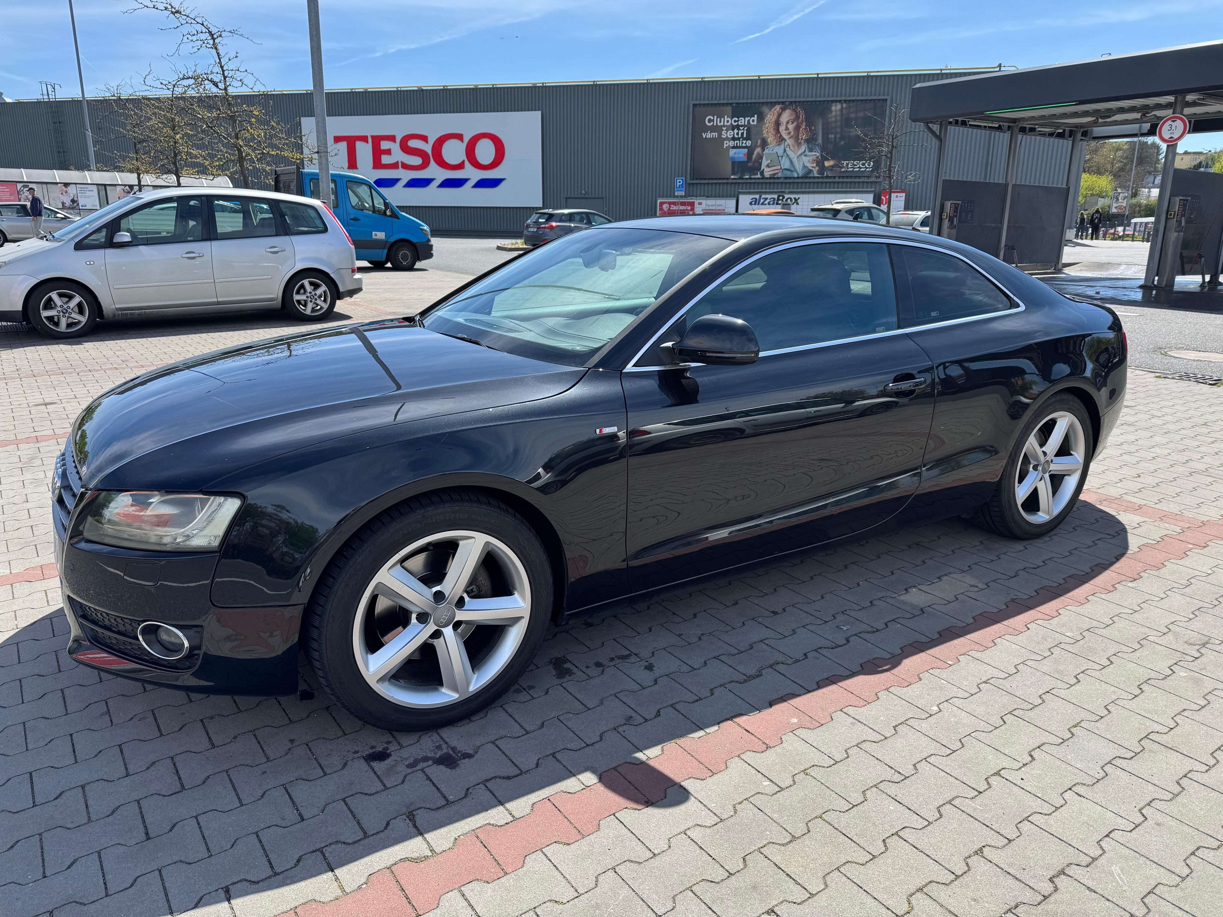 Audi A5, 2.7 TDI - fotka 6