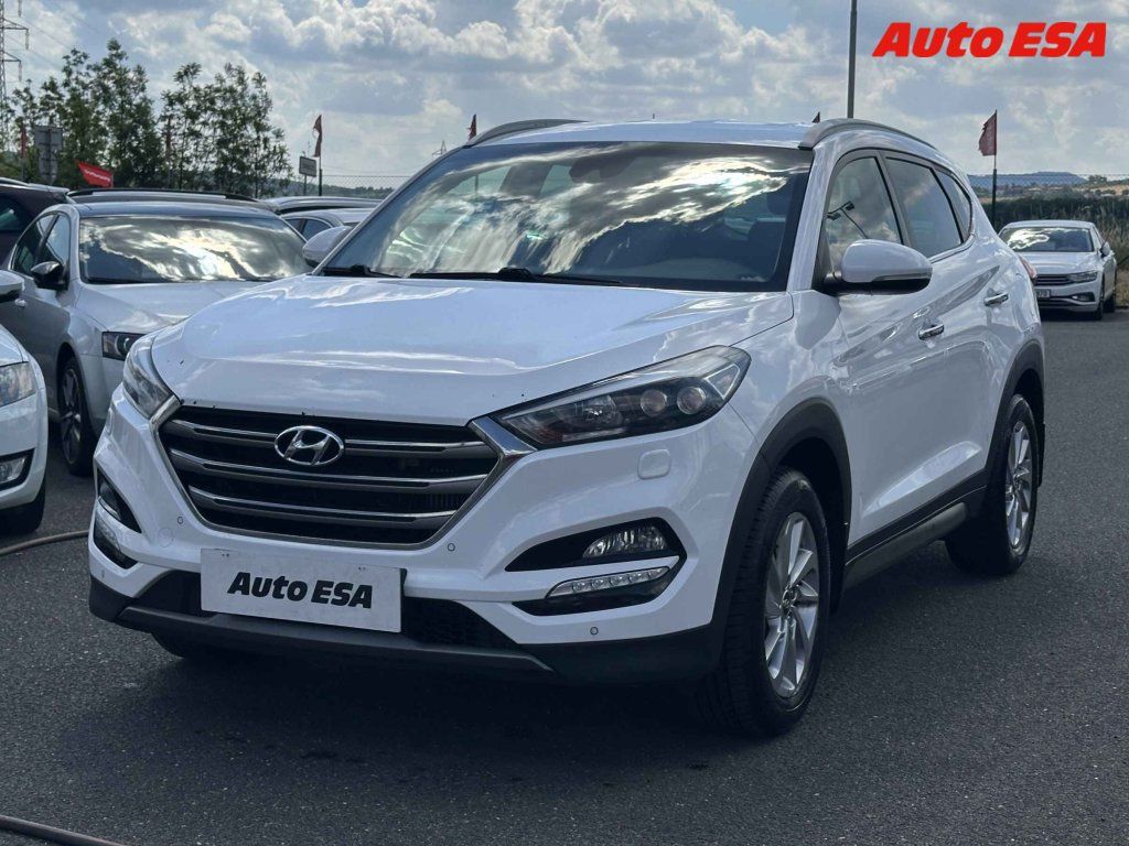 Hyundai Tucson, 2.0 - fotka 3