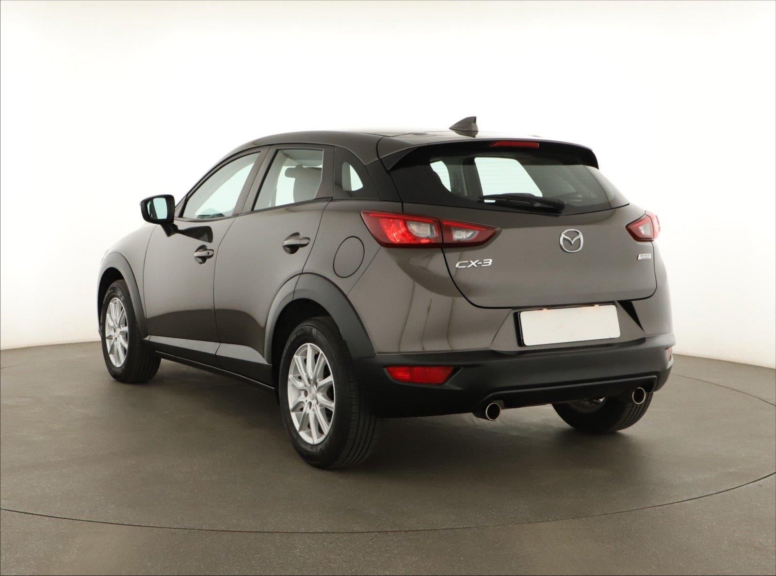 Mazda CX-3, 2.0 Skyactiv-G - fotka 4