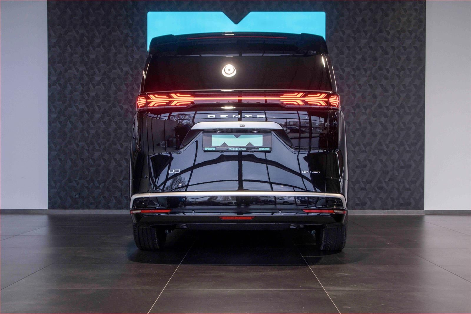 Denza D9, DM-i 40kWh PHEV AWD, Nové - fotka 4