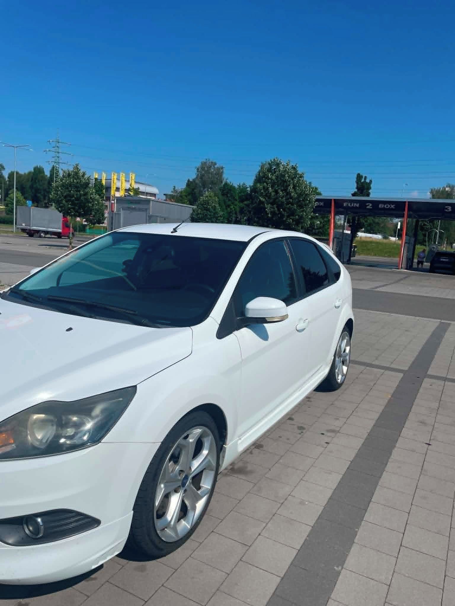 Ford Focus, Ford Focus 2,0 TDi, 100 kW - fotka 5