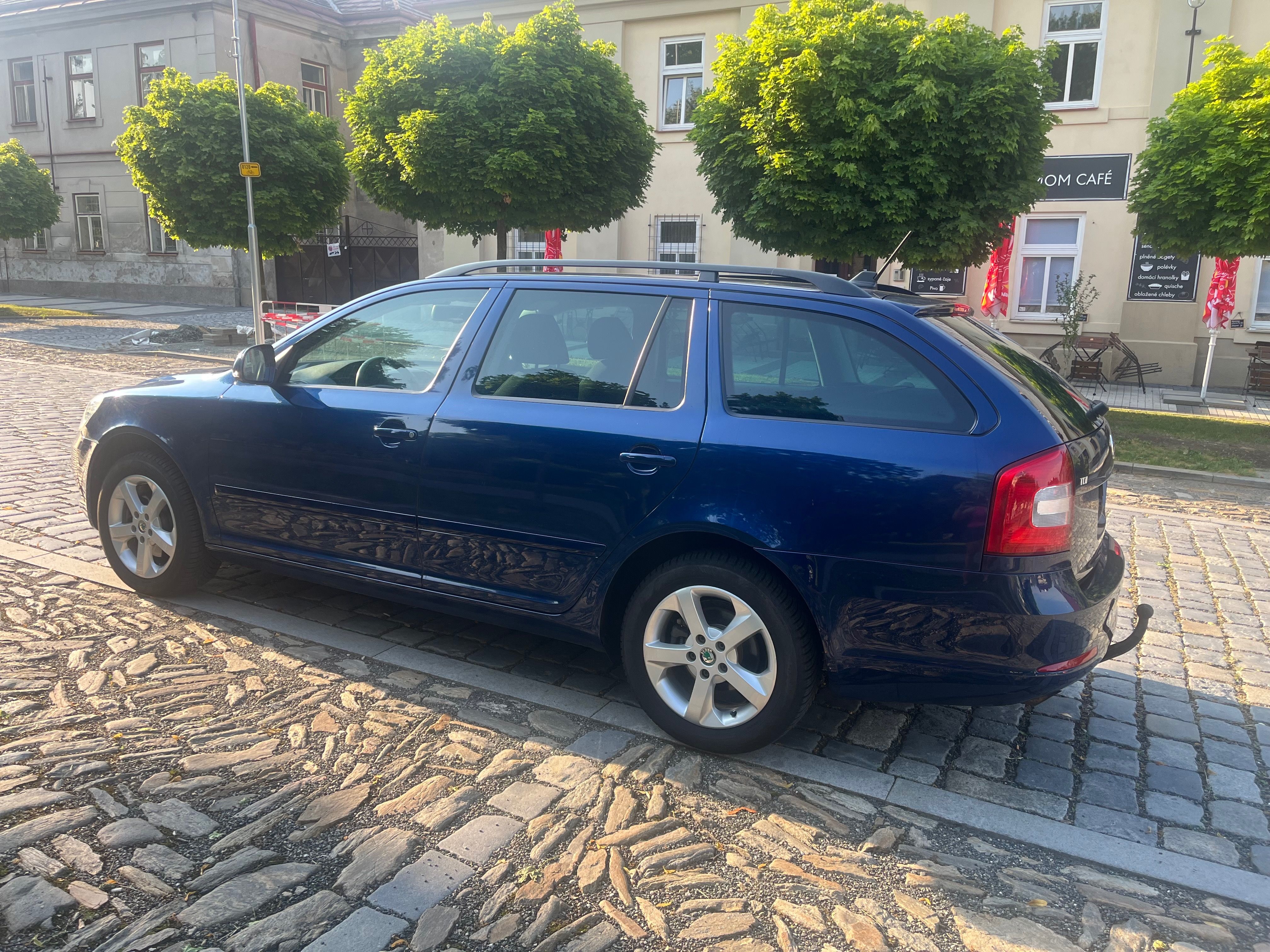 Škoda Octavia, Kombi 2.0 TDI,Závěs - fotka 4