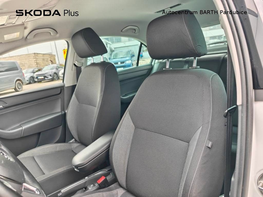 Škoda Rapid, 1,2 TSI / 63 kW / Ambition / 5 - fotka 6