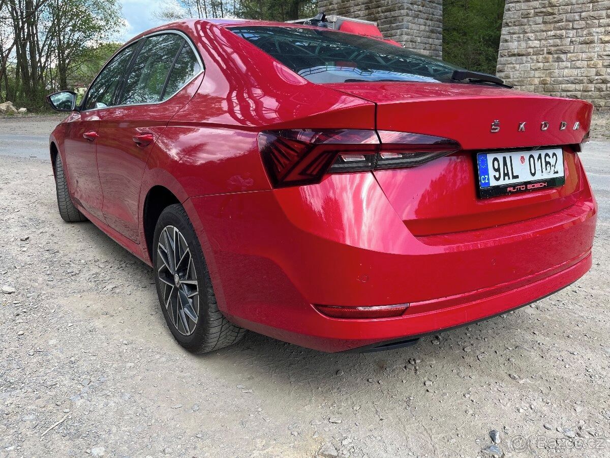 Škoda Octavia - fotka 2