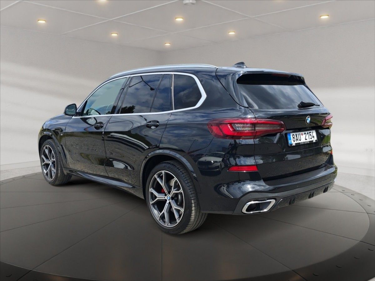 BMW X5, 3,0 xDrive 40D AT - fotka 5