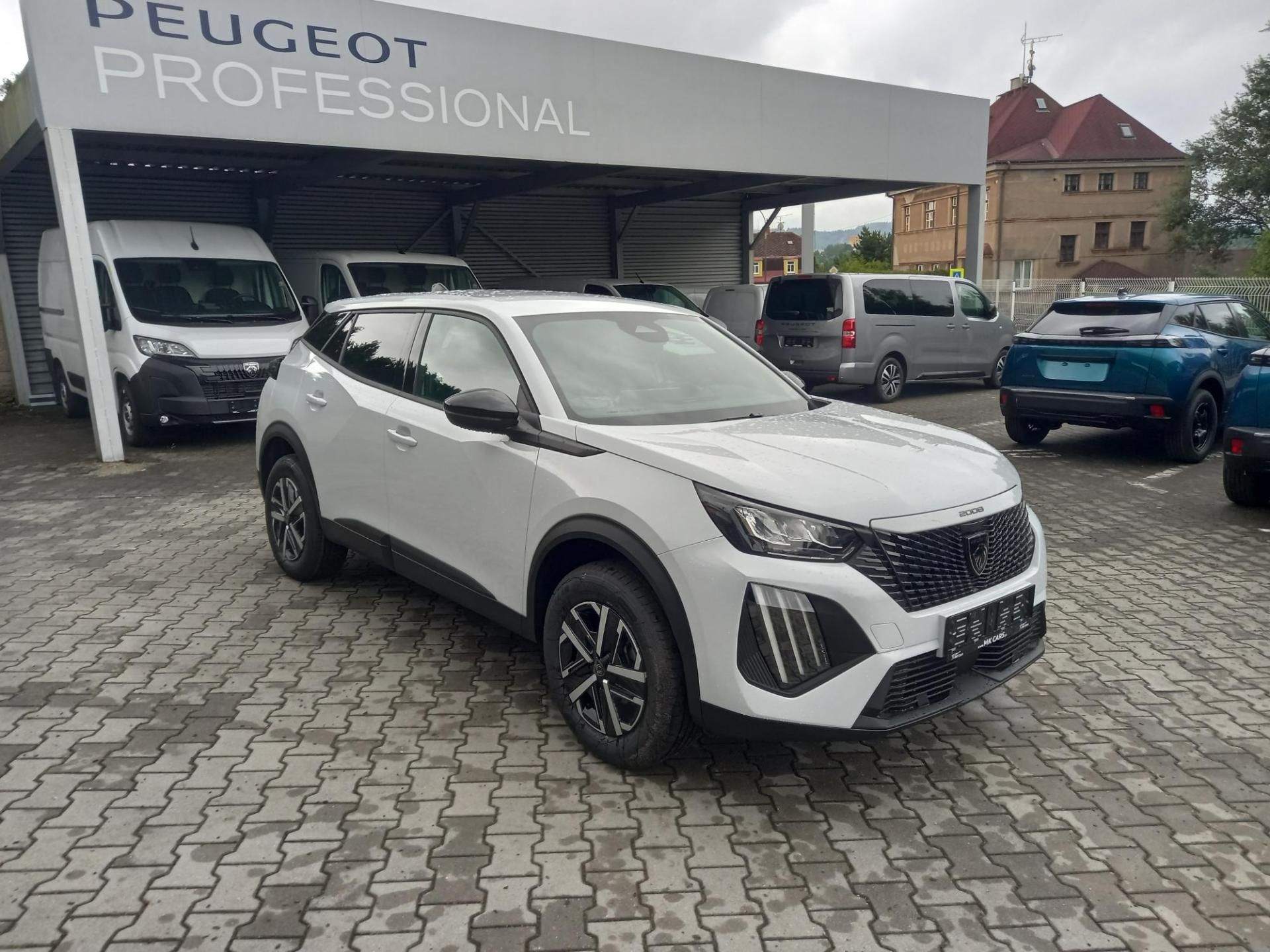 Peugeot 2008, BUSINESS Hybrid 110 e-DCS6 - fotka 6