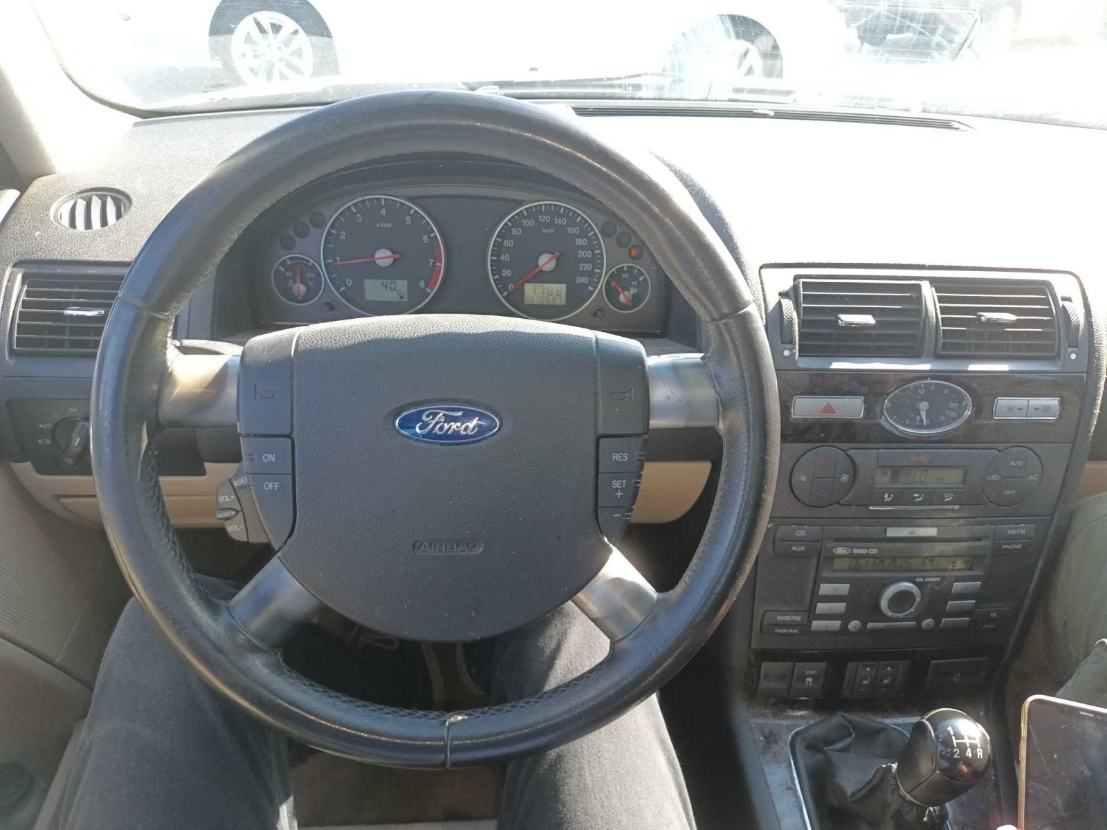 Ford Mondeo, 1.8 16V, Ghia, po STK - fotka 3