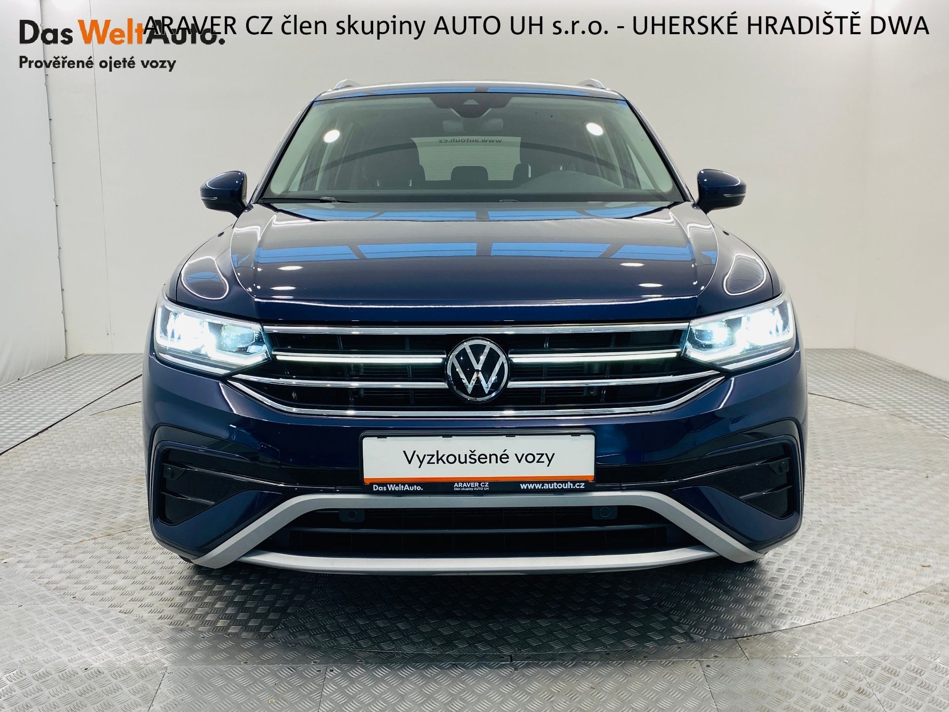 Volkswagen Tiguan Allspace, 2.0 TSI DSG 140kW 4x4 Elegance - fotka 4