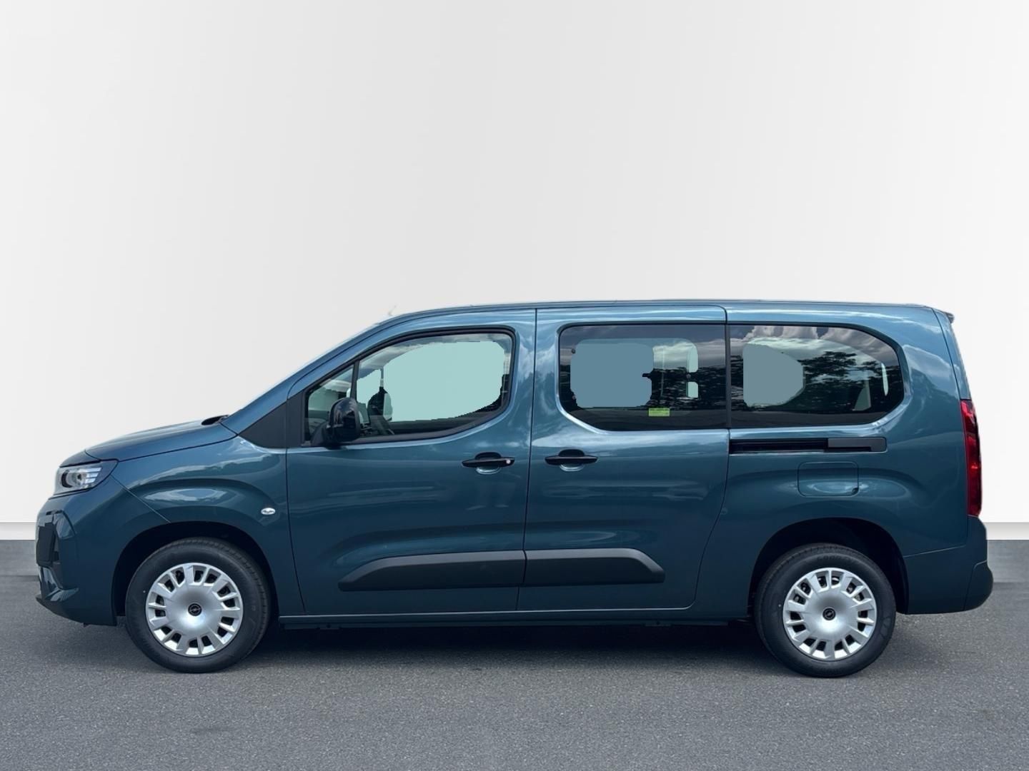 Opel Combo, 1.5CDTI 130k 96kW Edition Plus - fotka 2