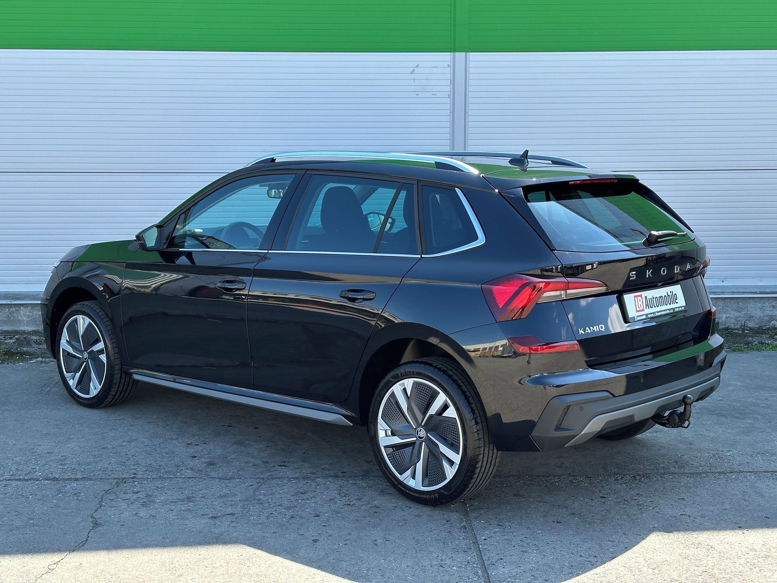 Škoda Kamiq, 1.5TSi DSG KAMERA ALU18 TAŽNÉ - fotka 6