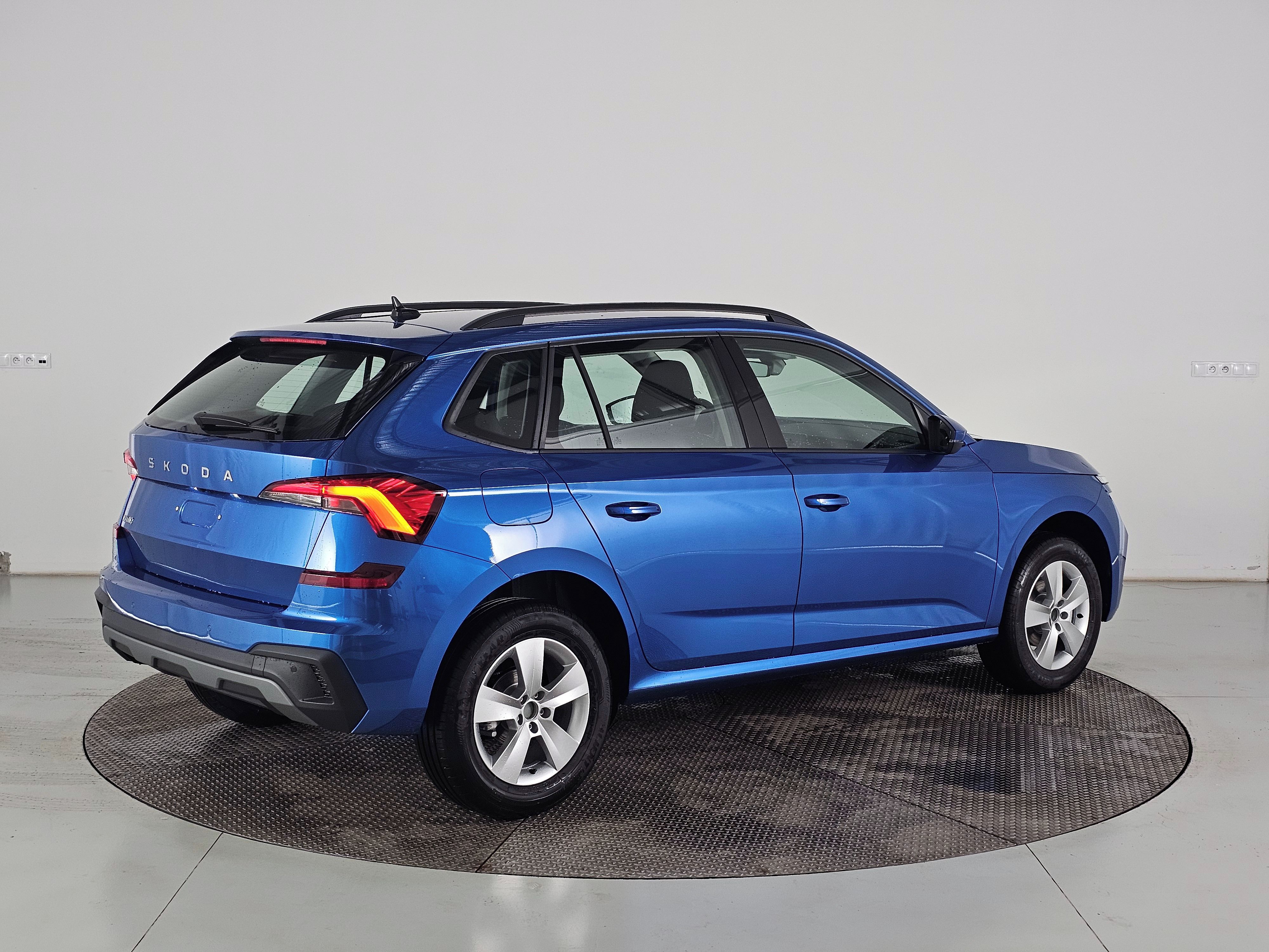 Škoda Kamiq, Classic 1.0TSI 85kW 6st man. - fotka 5