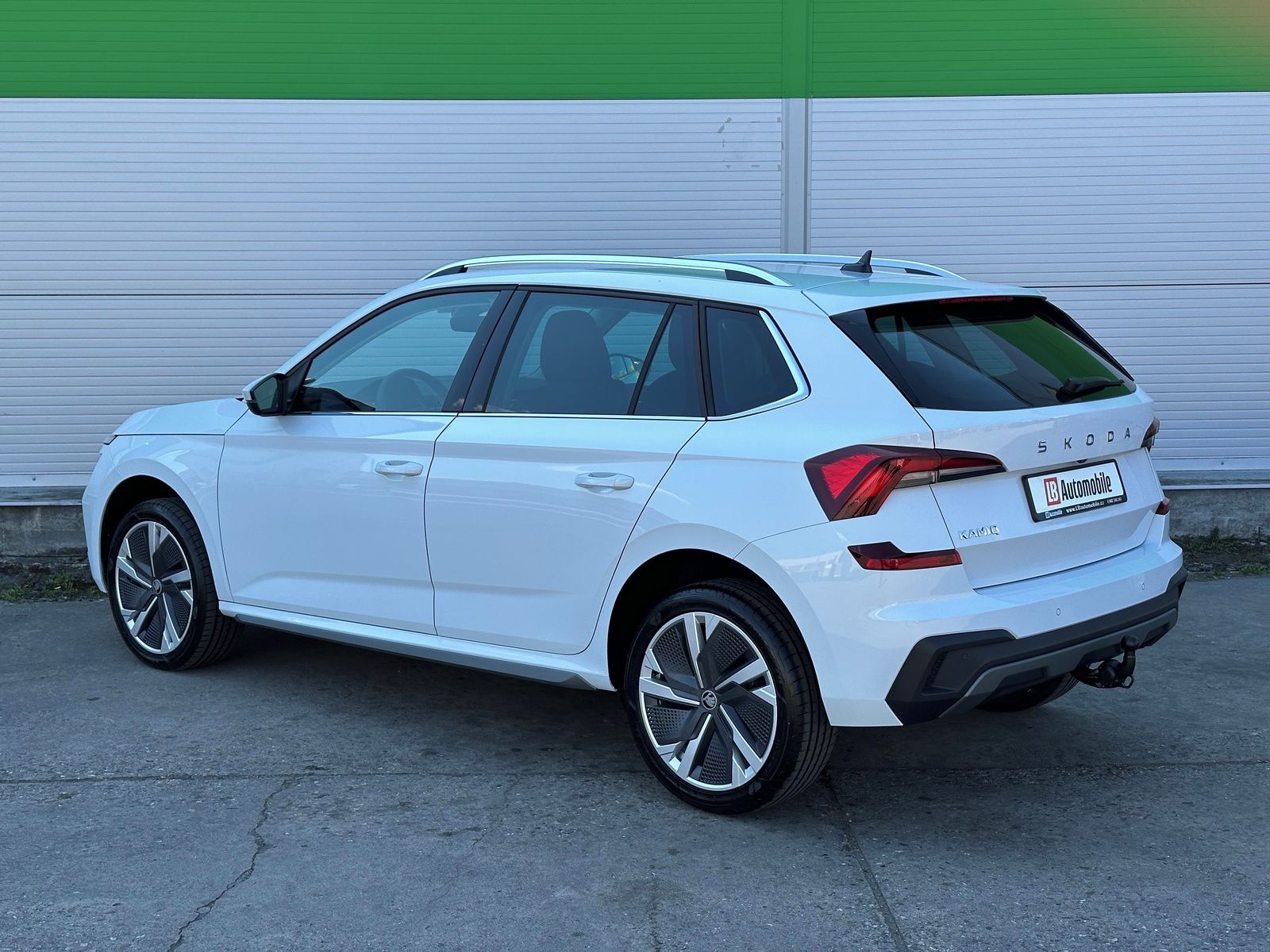 Škoda Kamiq, 1.5TSi DSG KAMERA ALU18 TAŽNÉ - fotka 6