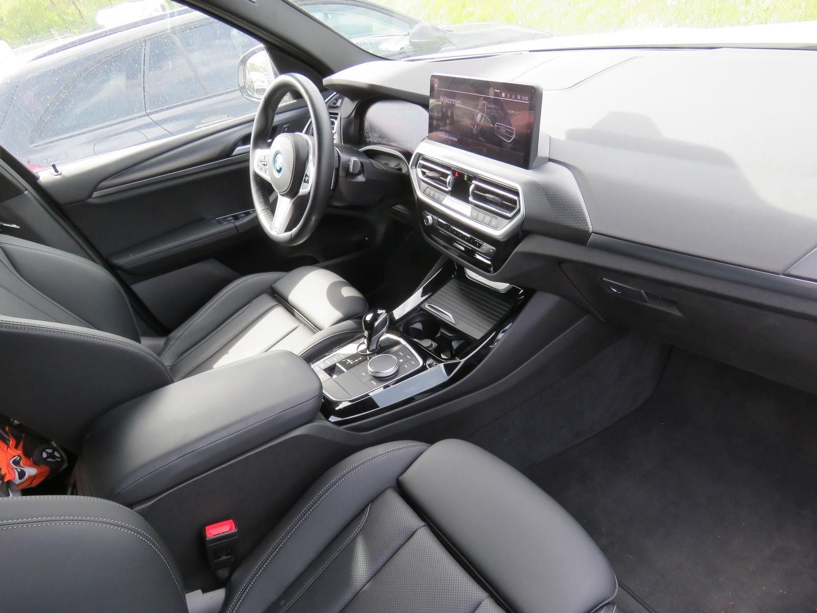 BMW X3, 30e M Sport xDrive - fotka 4