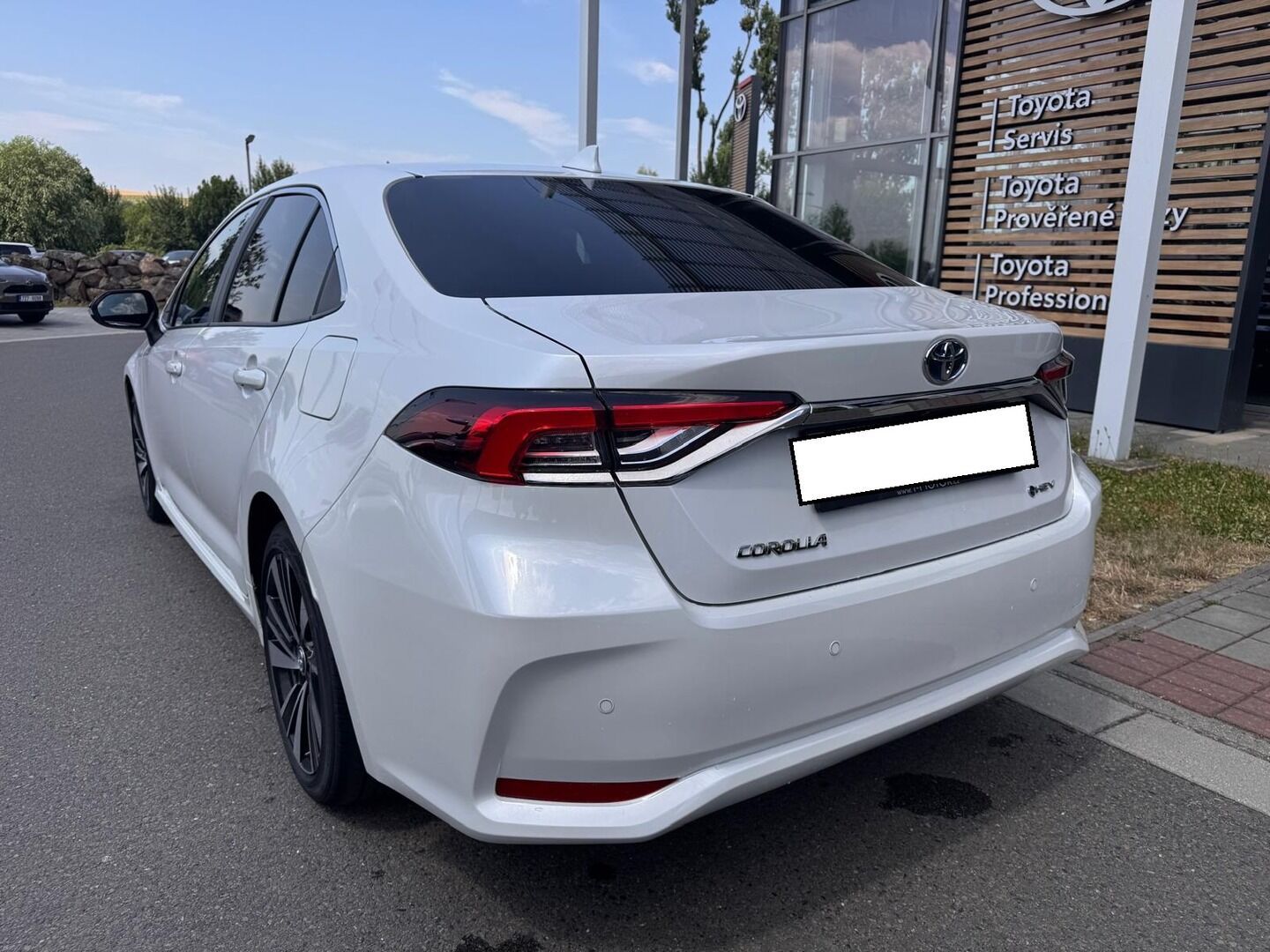 Toyota Corolla, 1.8 Style - fotka 6