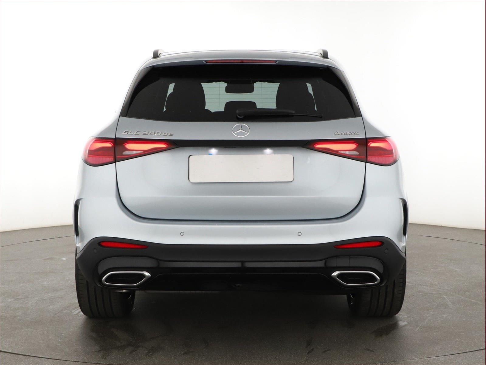 Mercedes-Benz GLC, 300 de 4MATIC, AMG LINE, PHEV - fotka 4