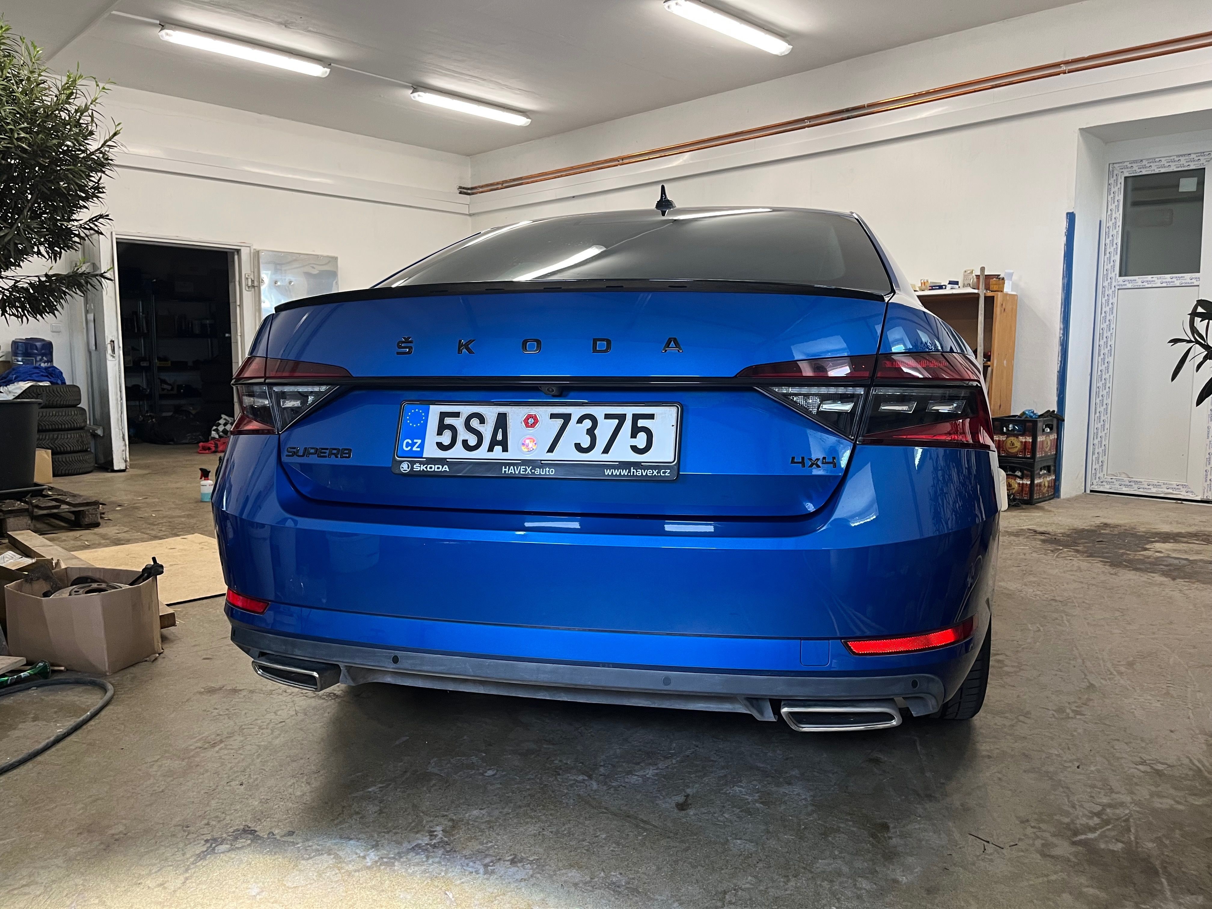 Škoda Superb, 2.0 tsi - fotka 2
