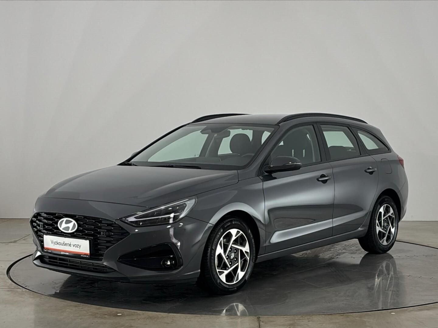 Hyundai i30, 1.5 T-GDI / 103 kW Smart DCT