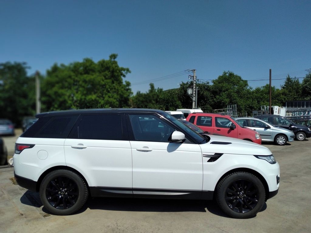 Land Rover Range Rover Sport, 3.0 TDV6 DPH,ČR,AT,4x4 - fotka 5