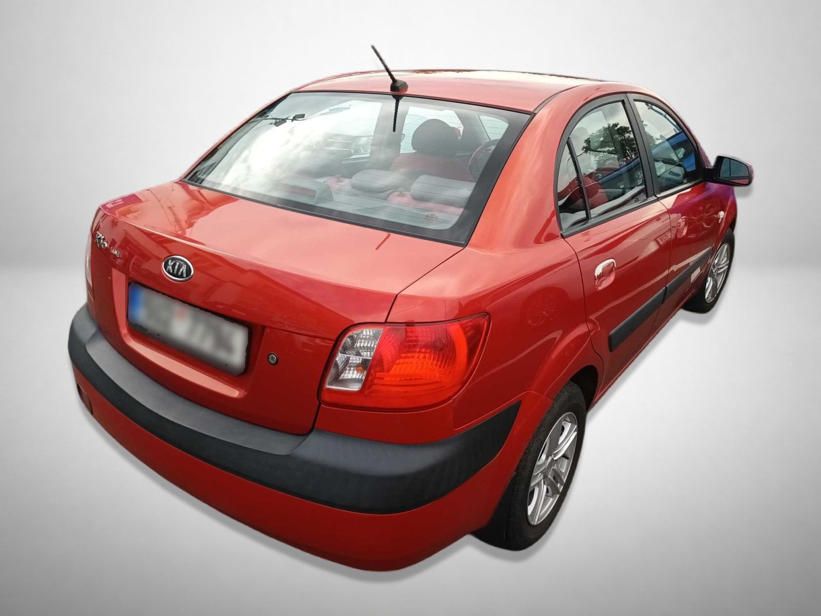 Kia Rio, 1.4 16V, po STK, jezdí výborně - fotka 2