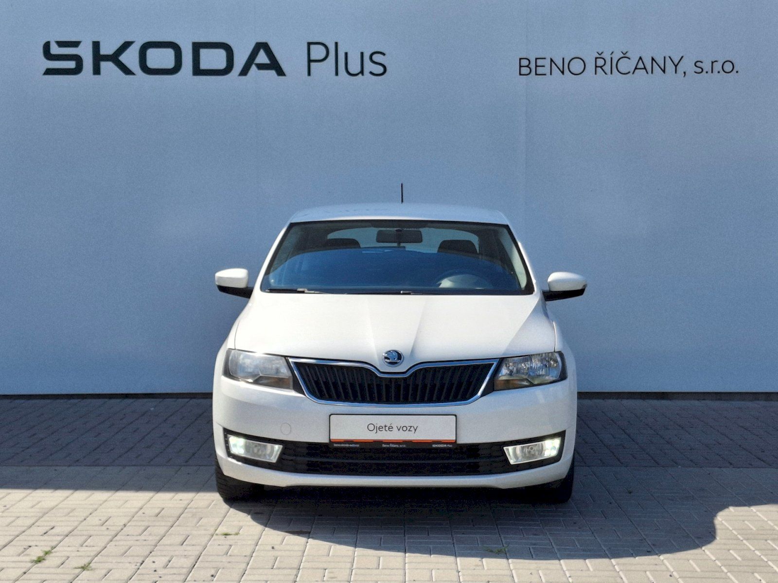 Škoda Rapid, Ambition Plus 1,2TSi 66kW - fotka 4