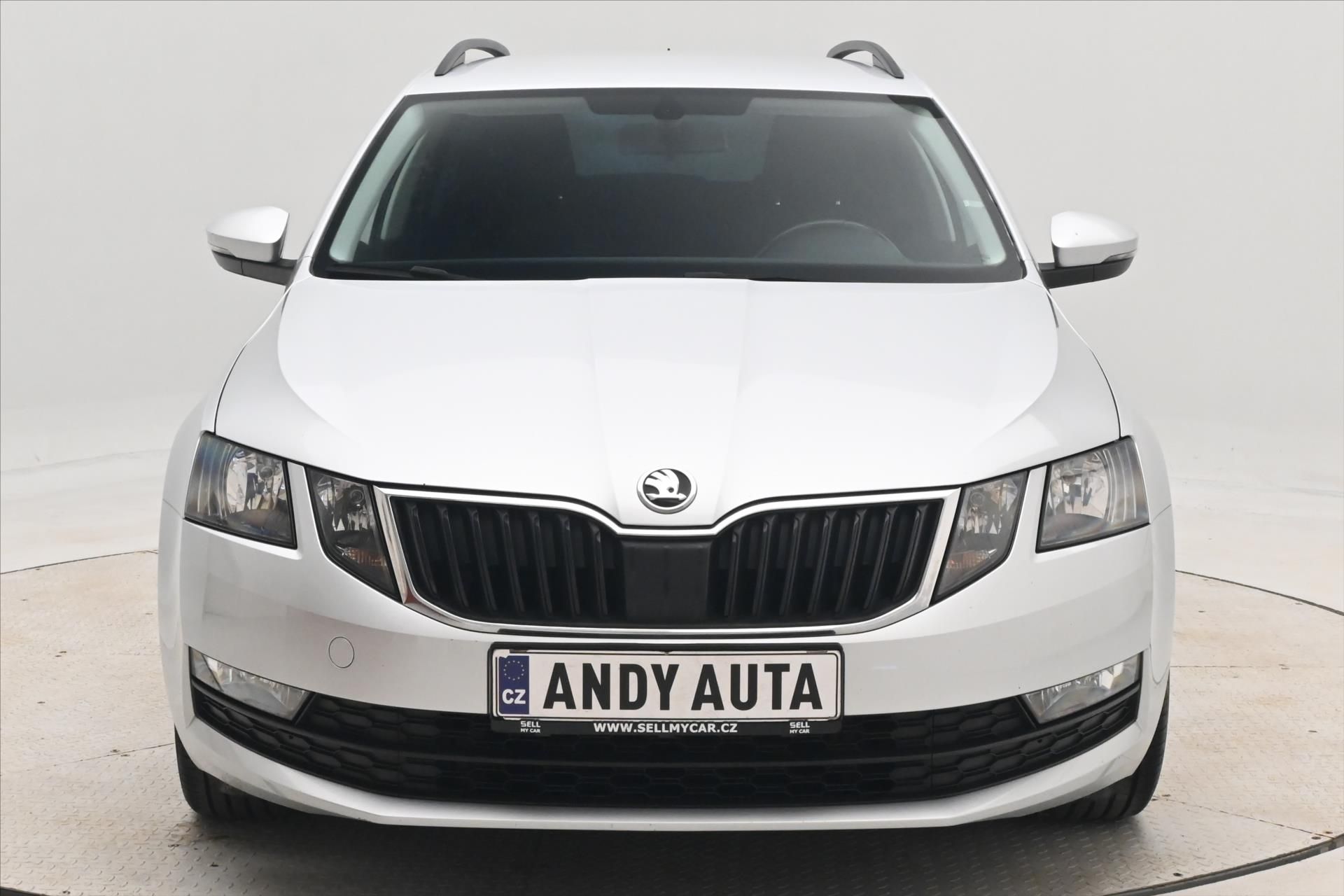 Škoda Octavia, 1,6 TDI 85 kW Ambition Záruka - fotka 2