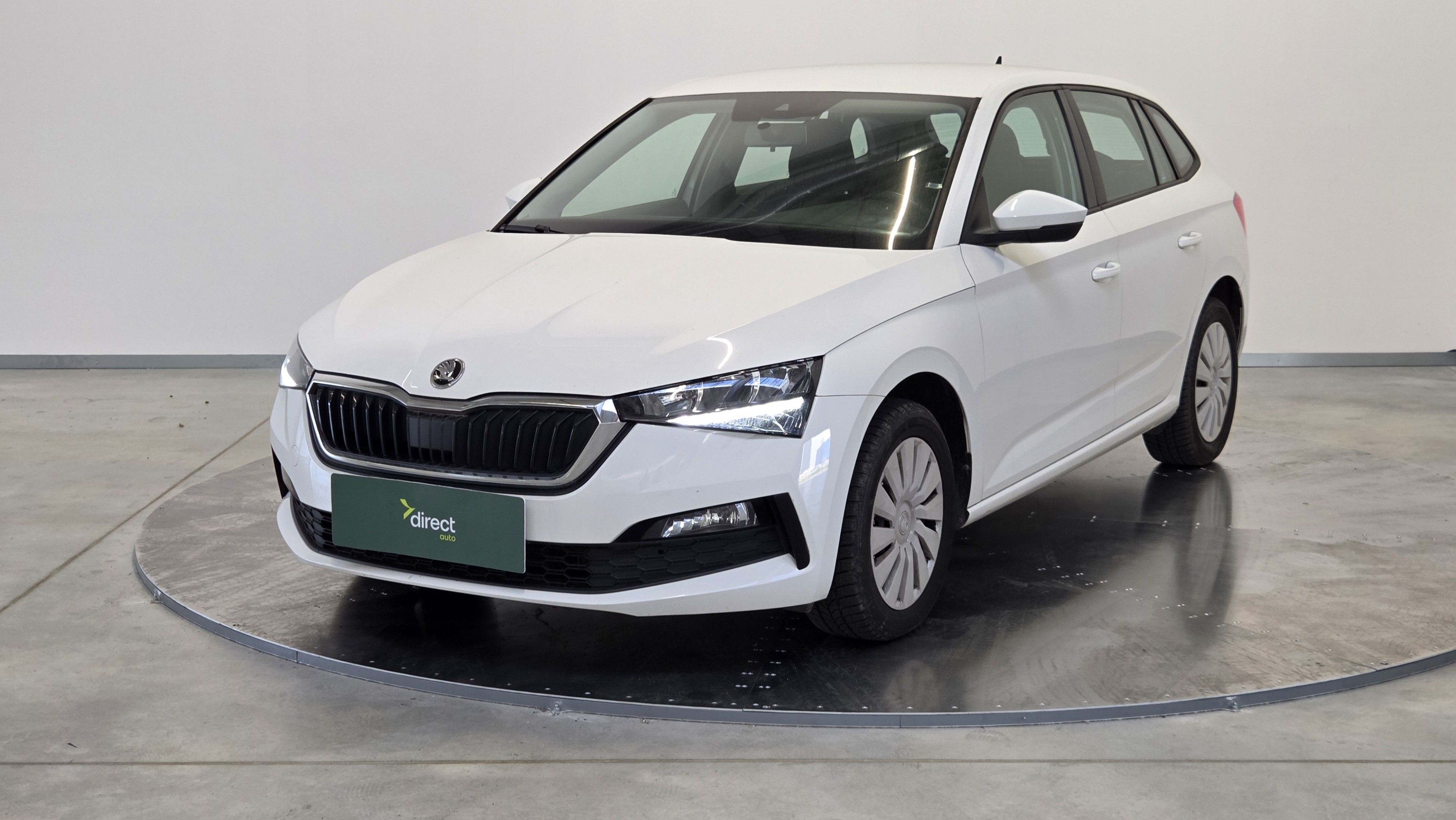 Škoda Scala, 1.6 TDI 85 kW Ambition - fotka 2