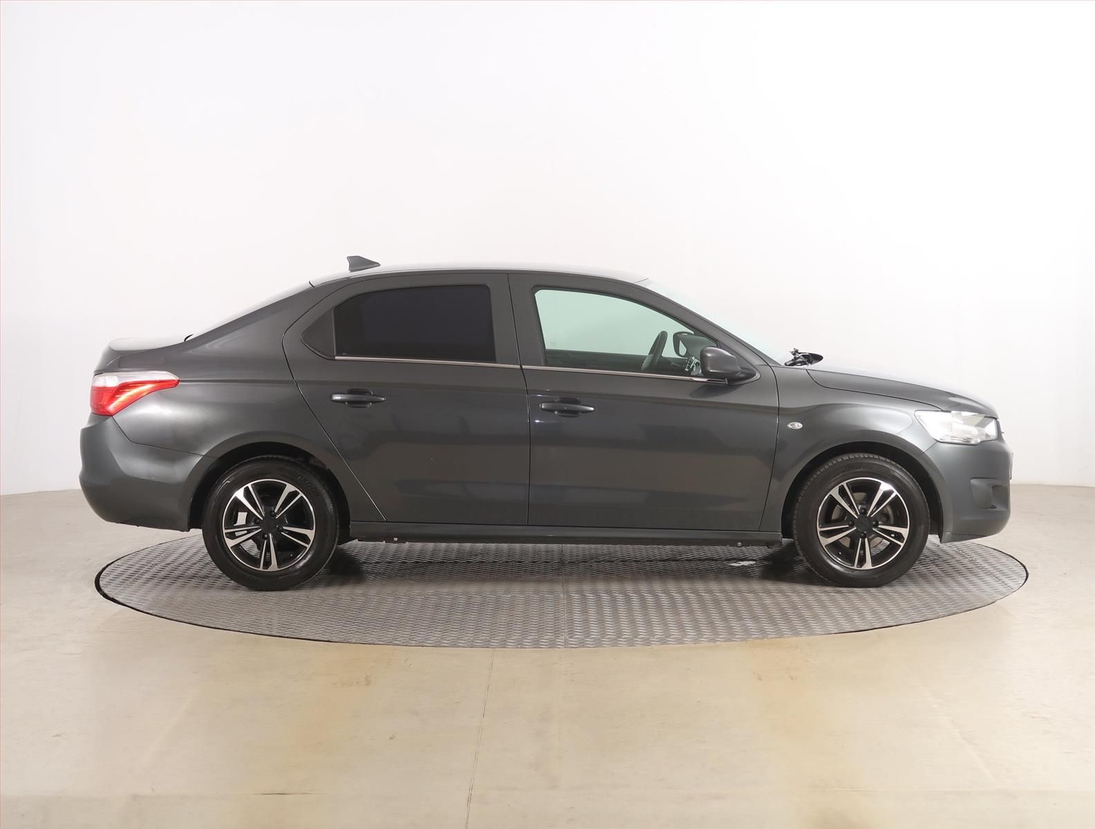 Citroën C-Elysée, 1.6 VTi, Serv.kniha - fotka 6