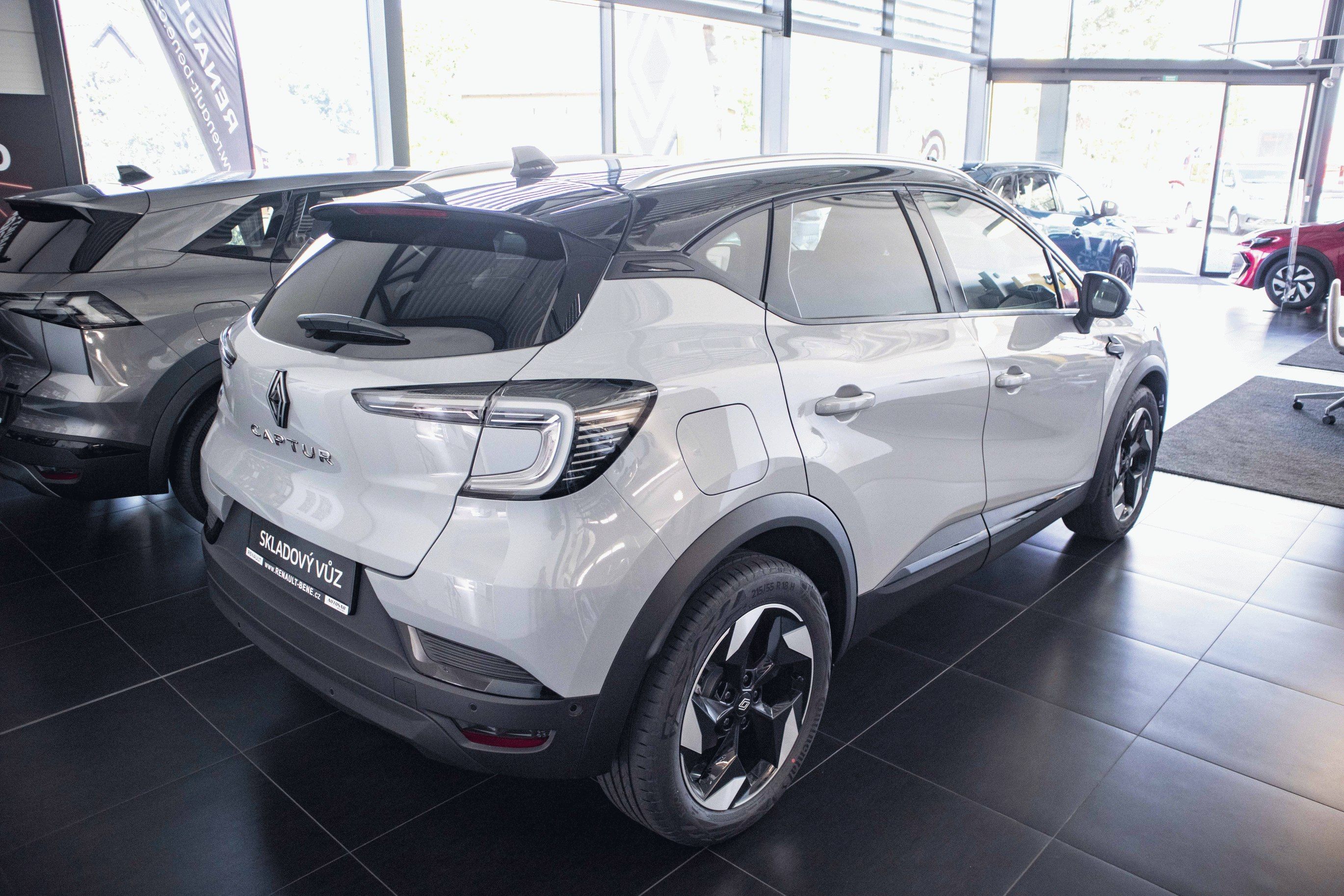 Renault Captur, Techno mildhybrid 140 EDC - fotka 5
